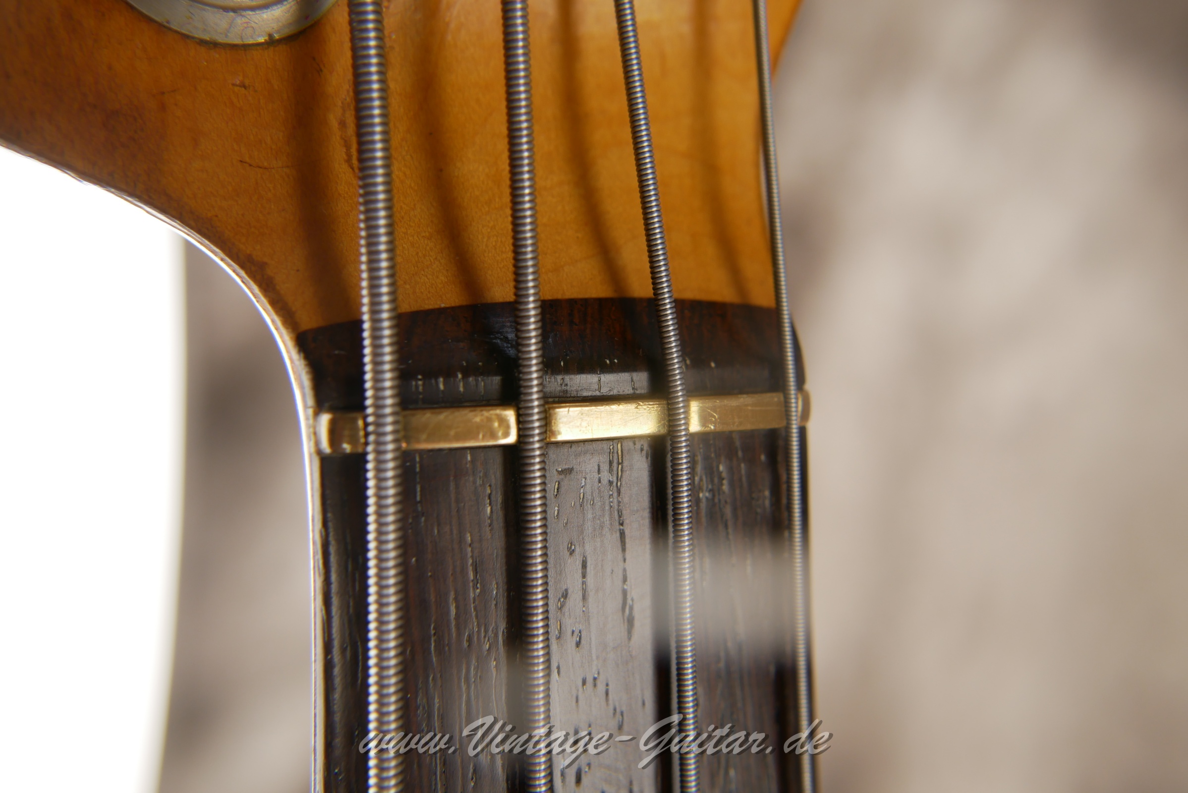 img/vintage/5779/fender_precision_bass_baujahr_1962_wine_red_refinished_Chris_Glen_USA-021.JPG