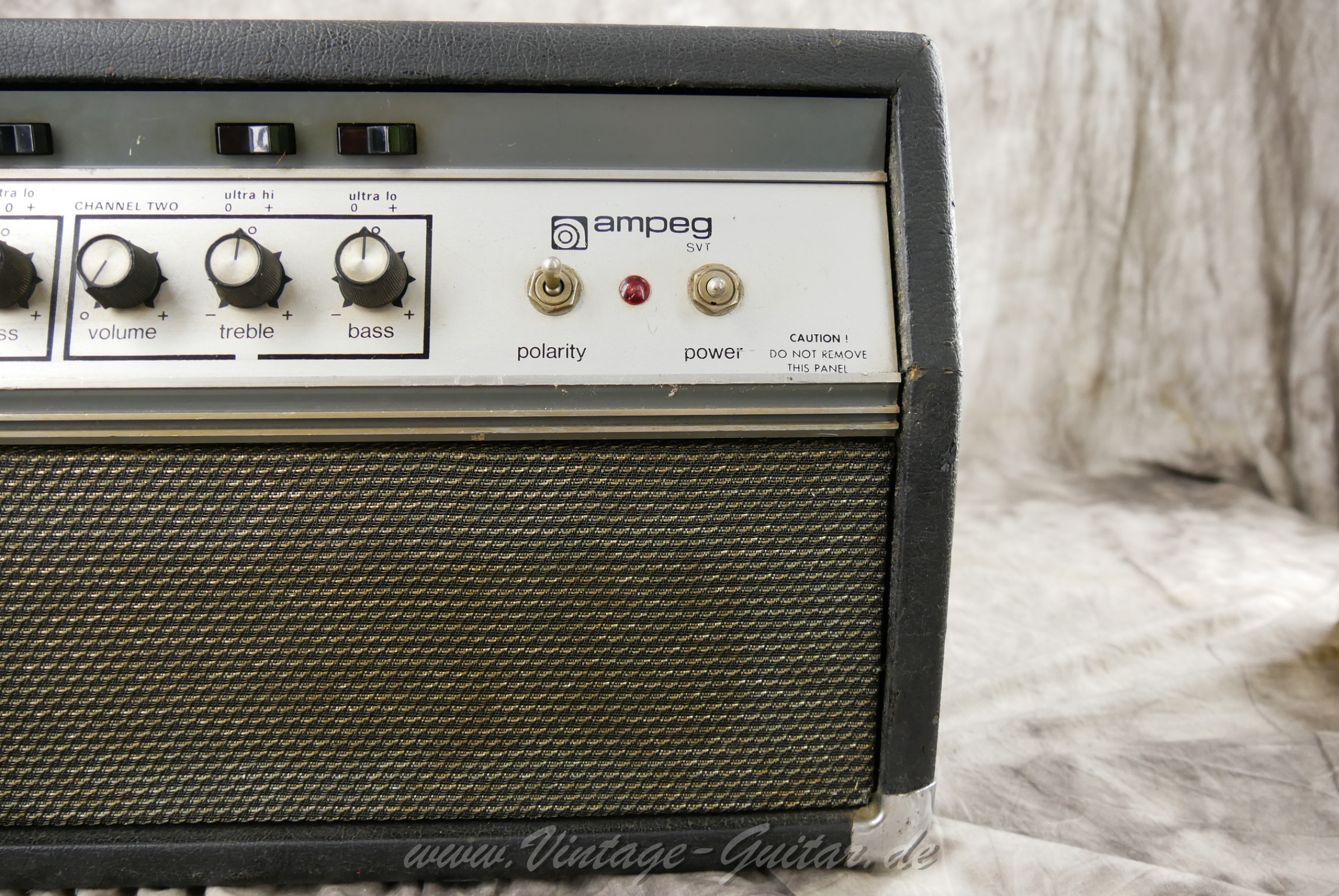 Ampeg_SVT_1973_USA_blacktolex_300W-04.jpg