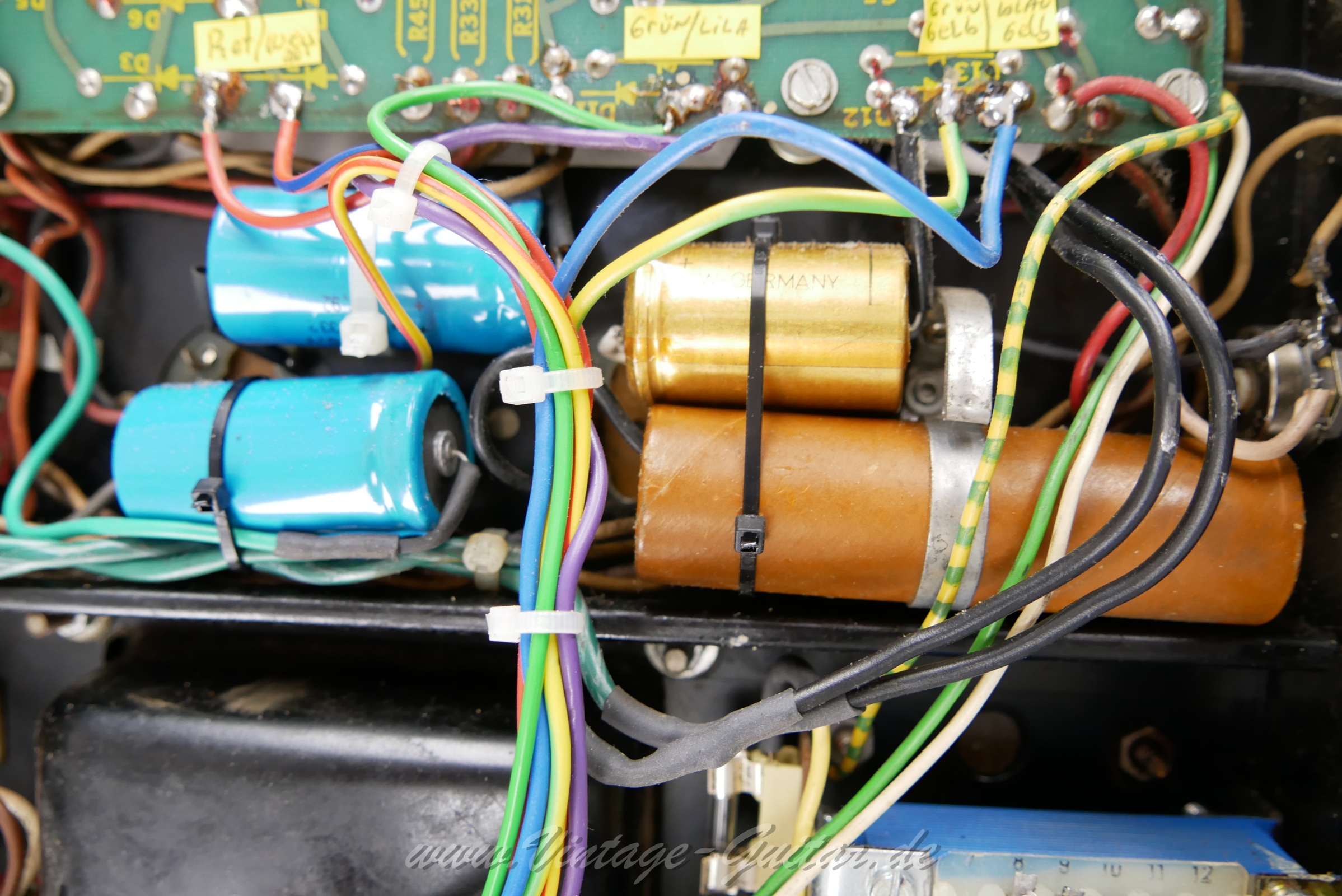 Ampeg_SVT_1973_USA_blacktolex_300W-17.jpg
