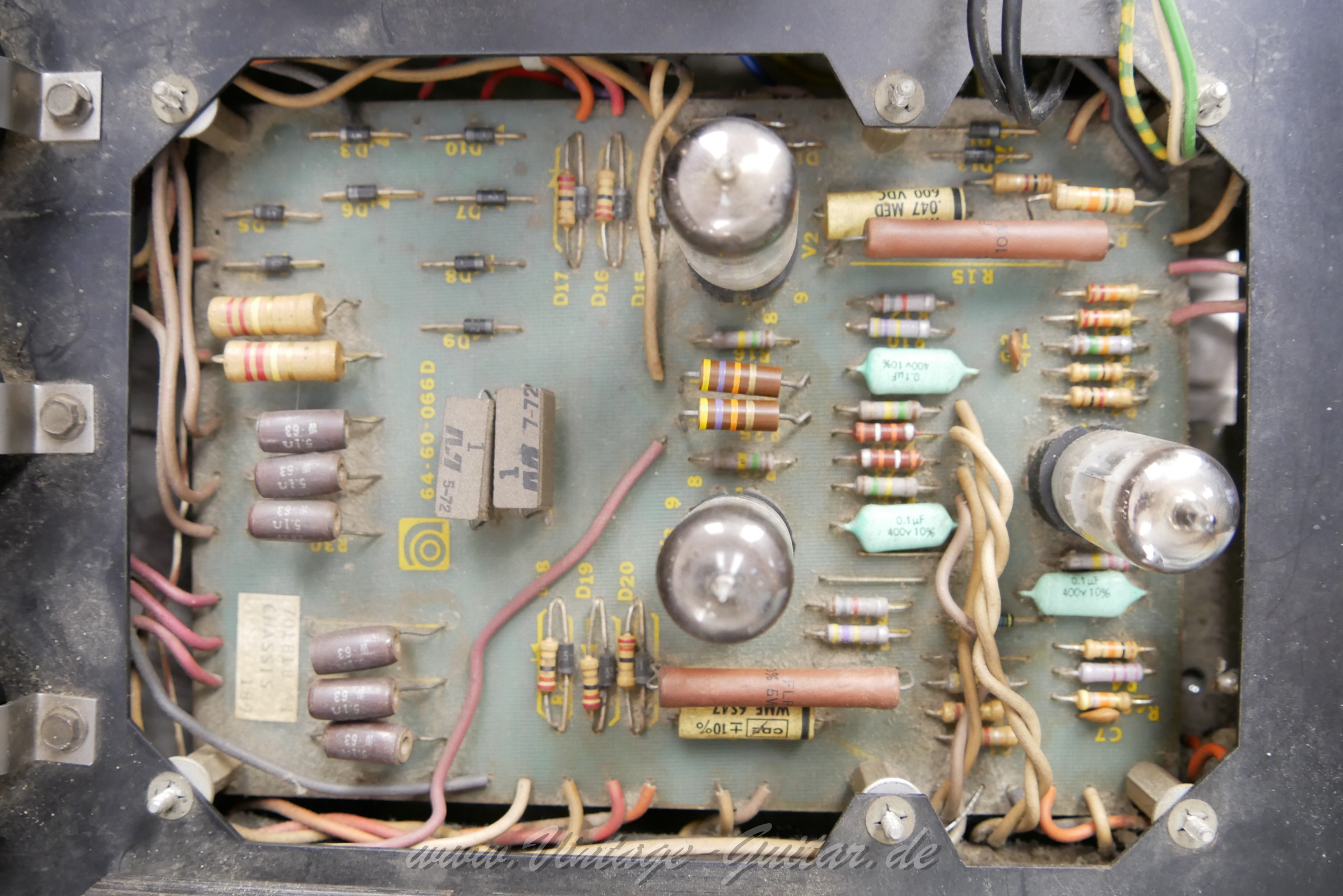 Ampeg_SVT_1973_USA_blacktolex_300W-27.jpg