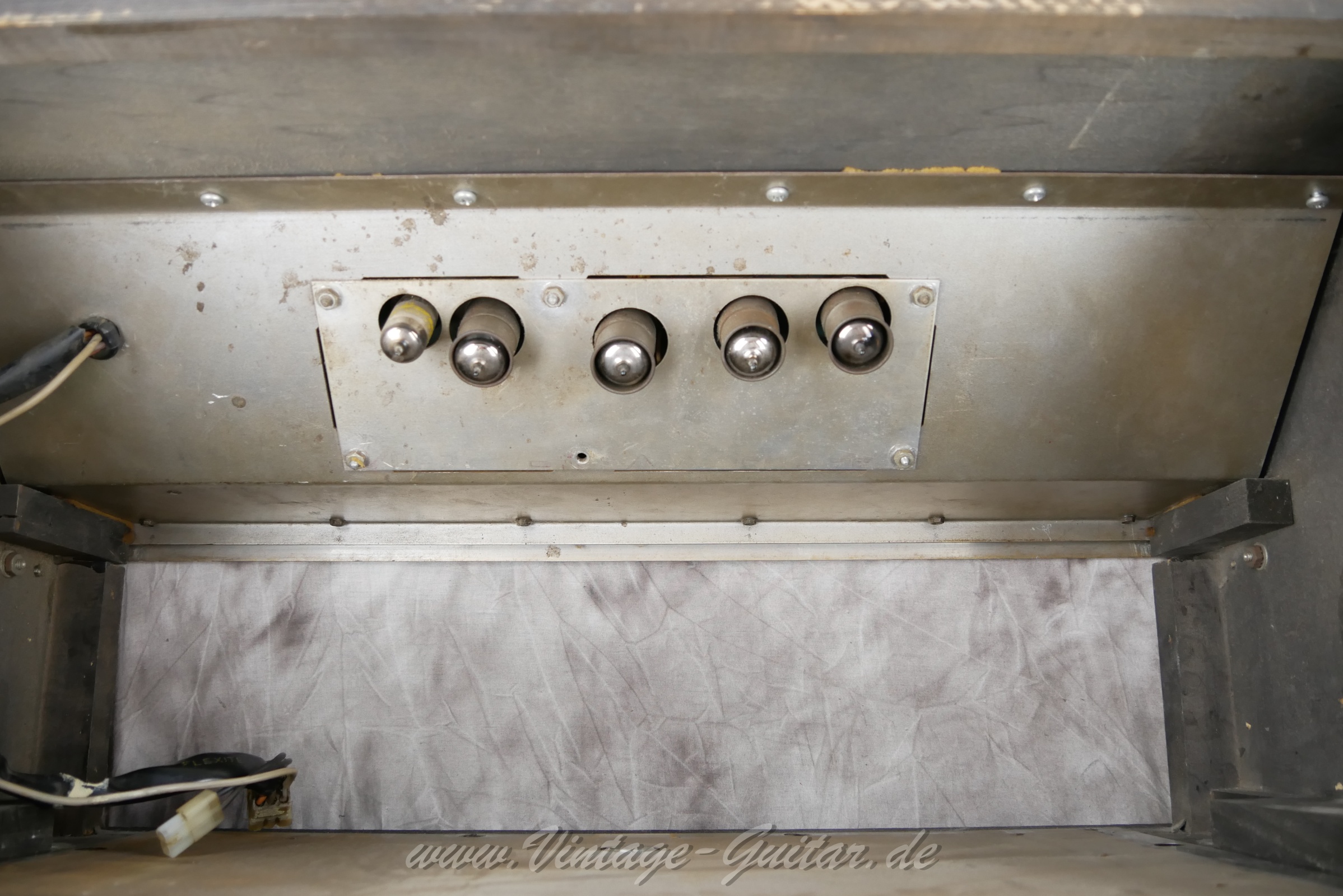 Ampeg_SVT_1973_USA_blacktolex_300W-29.jpg