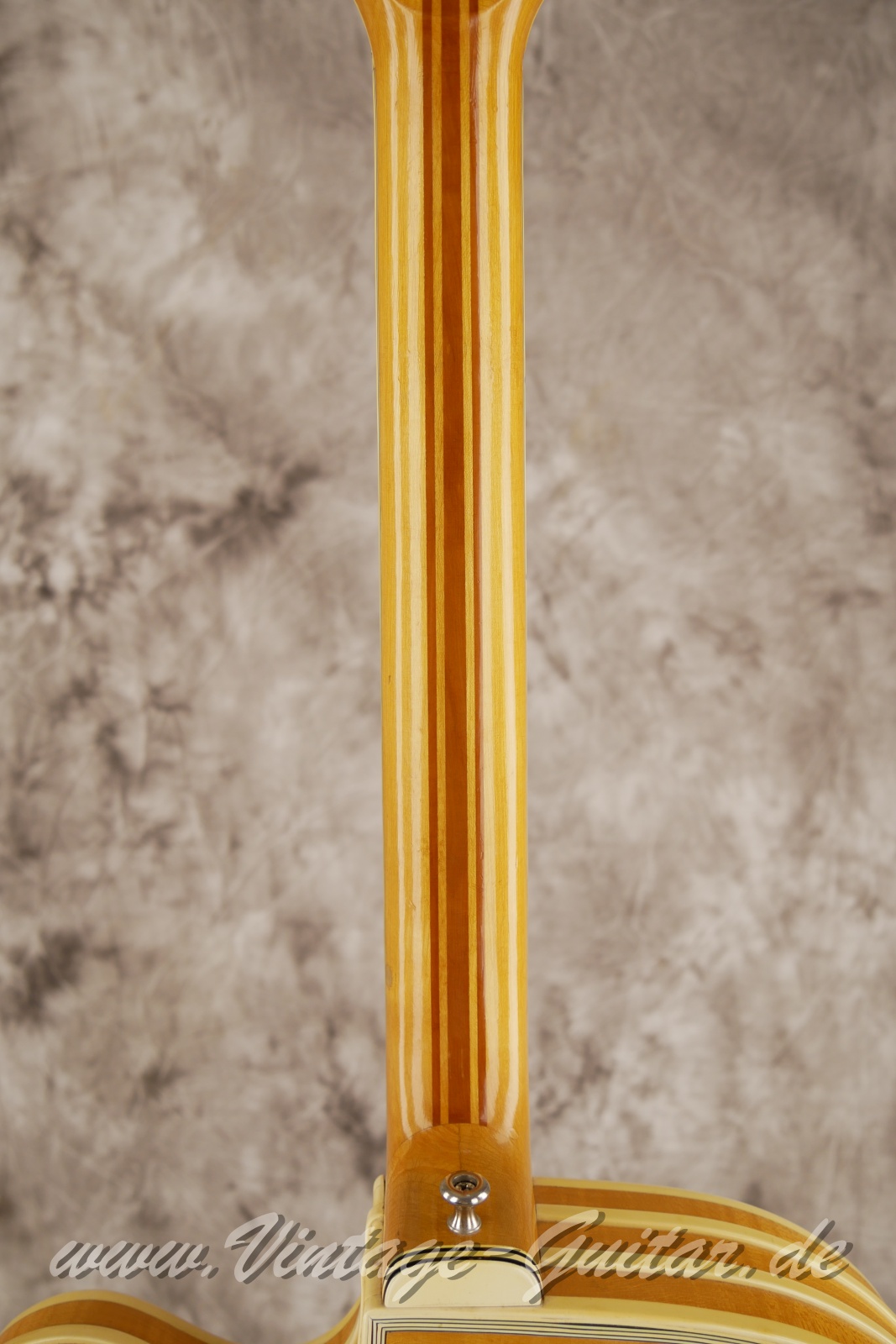 img/vintage/5784/Artur_Lang_Deluxe_DeArmond_natural_germany-006.JPG