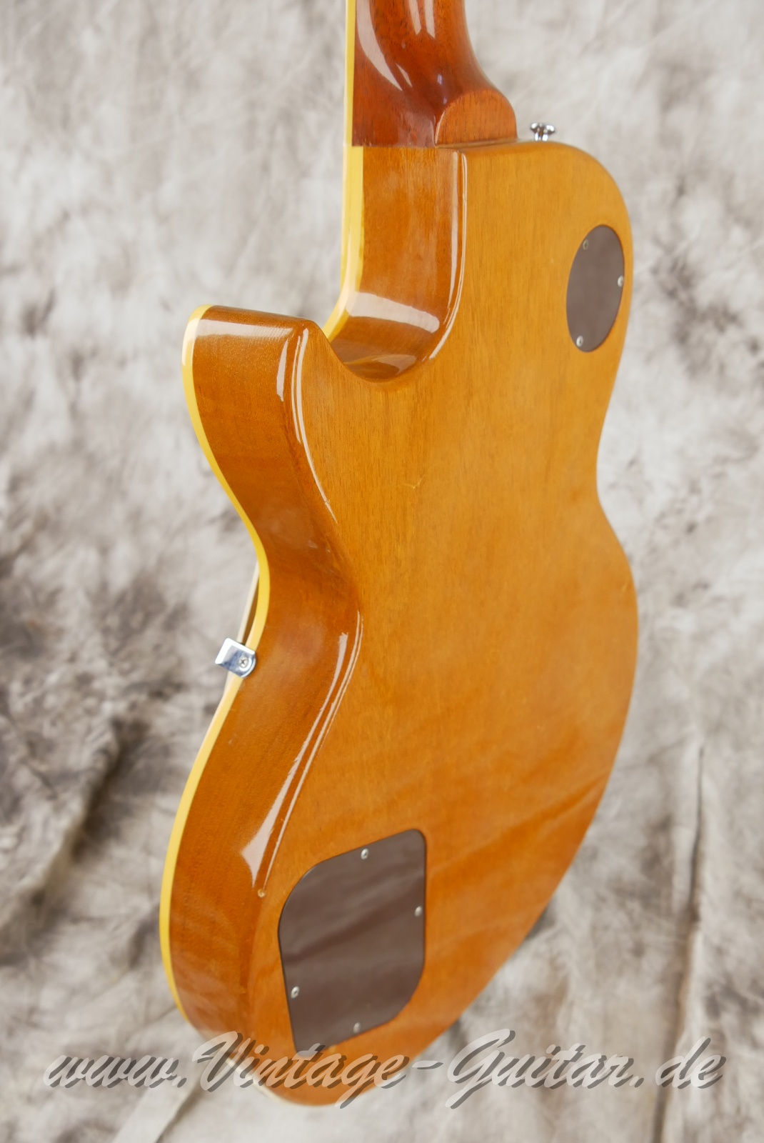 img/vintage/5785/Gibson_Les_Paul_Standard_57_Reissue_Custom_Shop_Goldtop_USA_2001-011.JPG