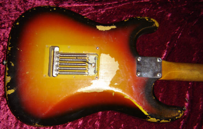 Fender-Stratocaster-1965-sunburst-c.jpg