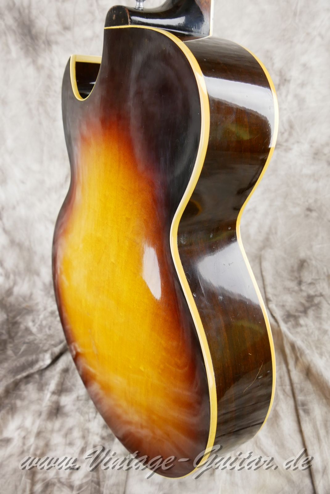 img/vintage/5804/Gibson_ES_175_D_PAF_sunburst_1959-012.JPG