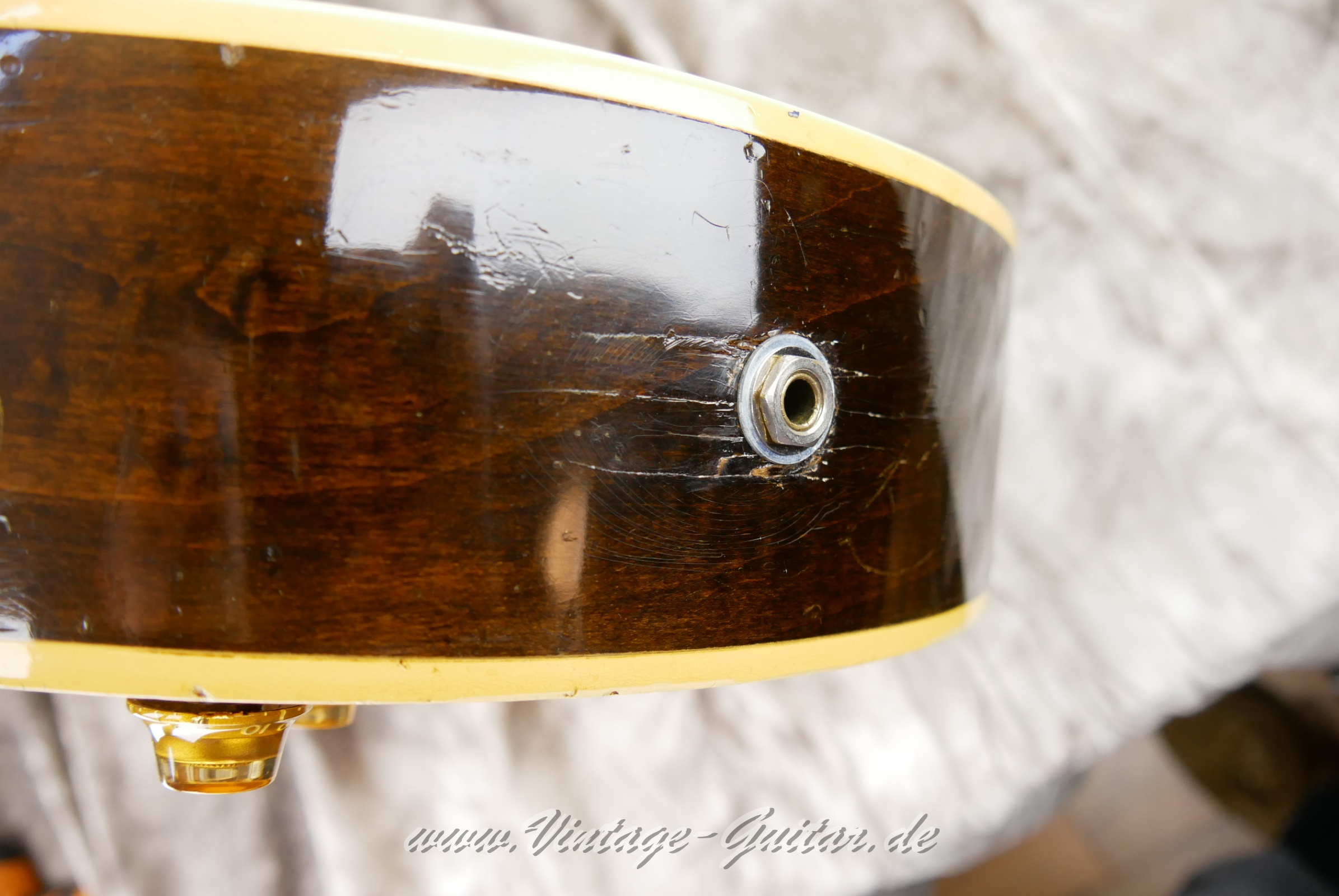 img/vintage/5804/Gibson_ES_175_D_PAF_sunburst_1959-013.JPG