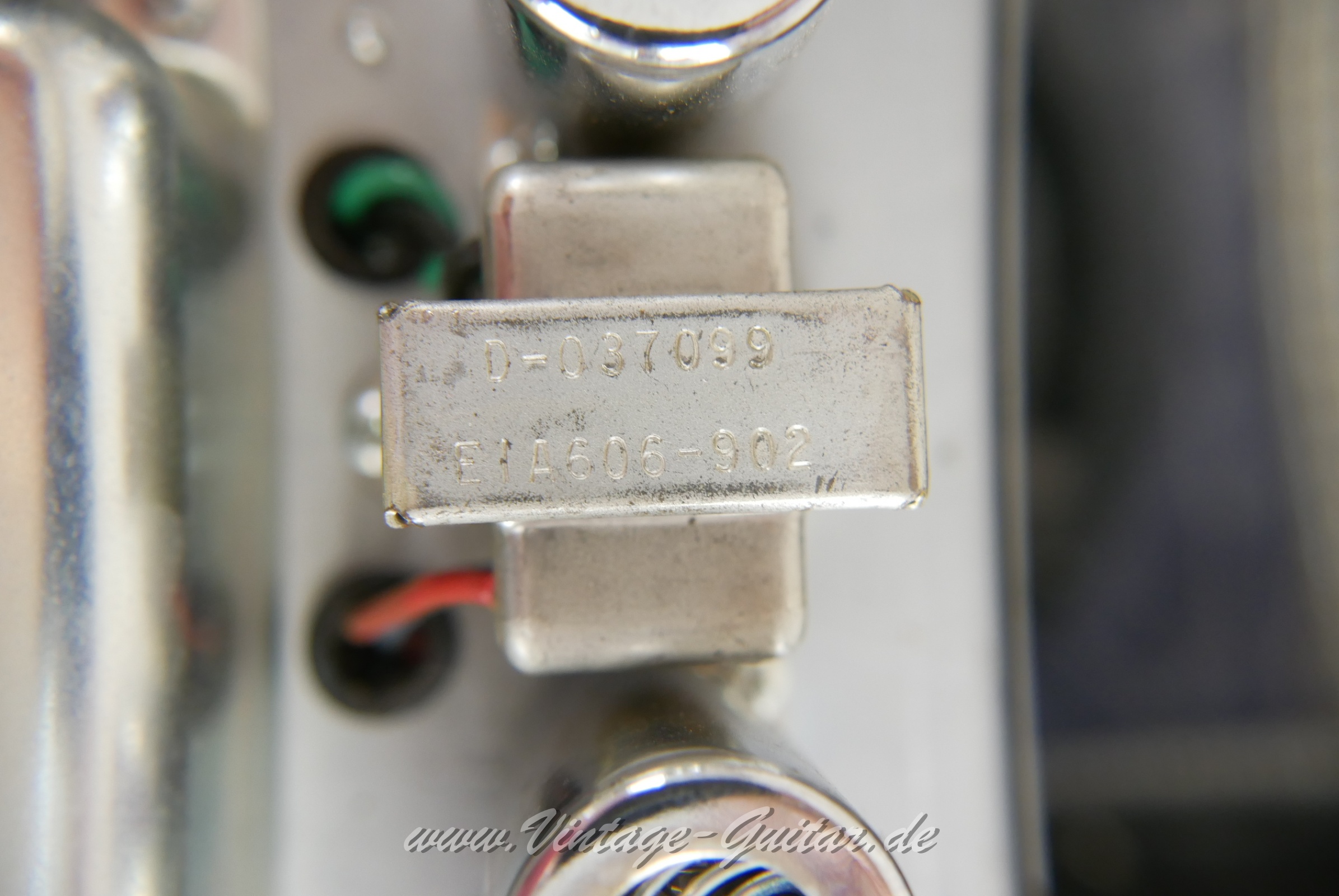img/vintage/5805/Fender_Prosonic_2x10_black_USA_1999-015.JPG