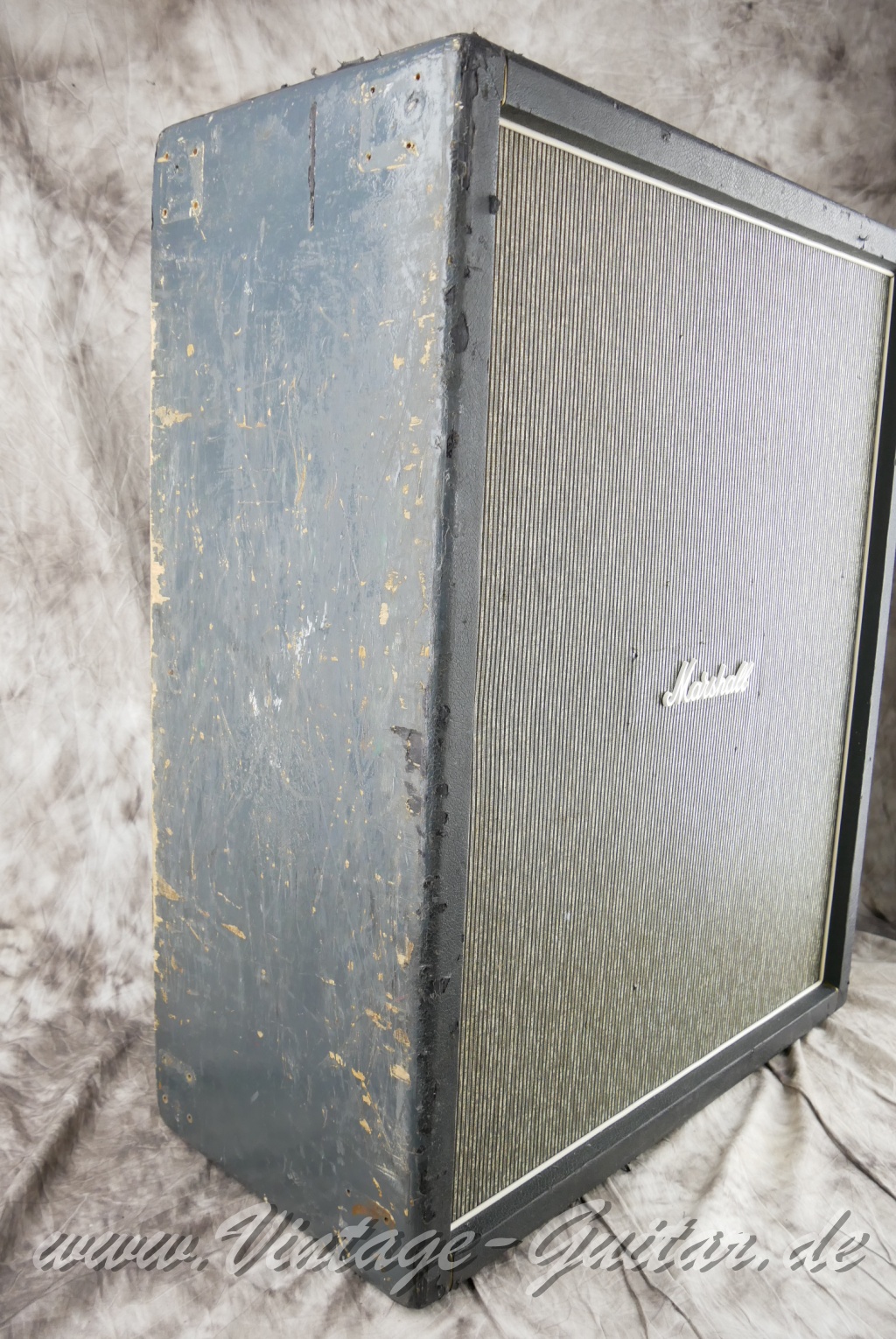 img/vintage/5807/Marshall_1982_B_Pinstripe_tall_cab_1967-003.JPG