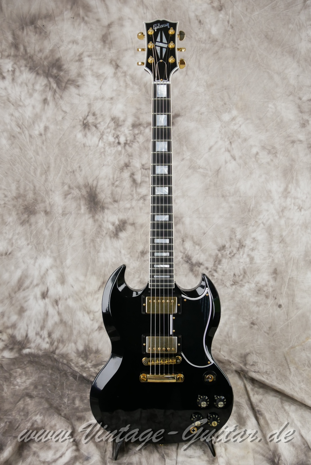 Gibson_SG_Custom_Custom_Shop_limited_edition_USA_ebony_2017-001.JPG