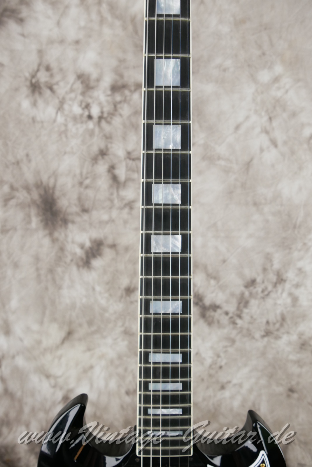 Gibson_SG_Custom_Custom_Shop_limited_edition_USA_ebony_2017-005.JPG