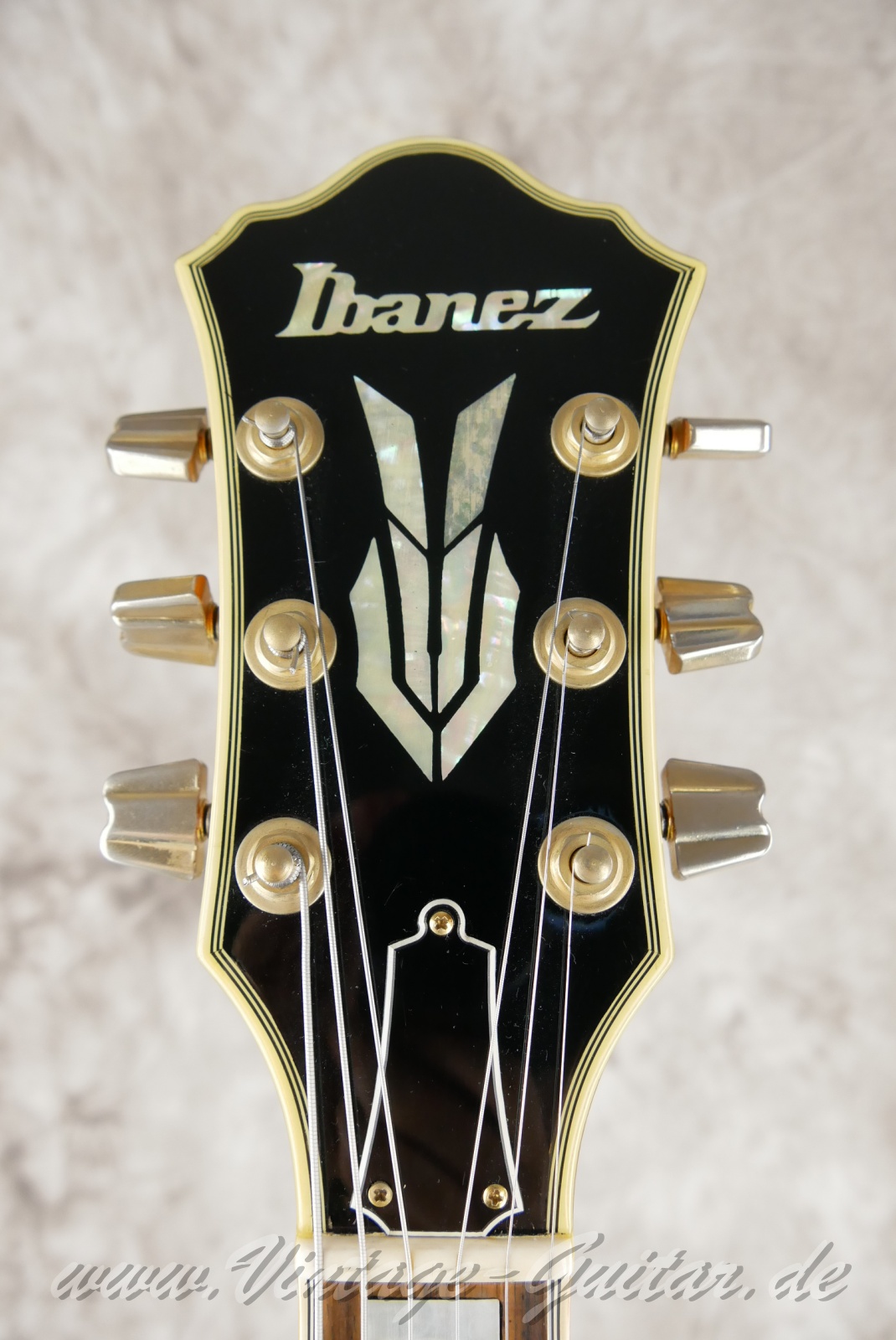 img/vintage/5817/ibanez_FA-300_L-5Copy_1980_Sunburst_japan-03.jpg