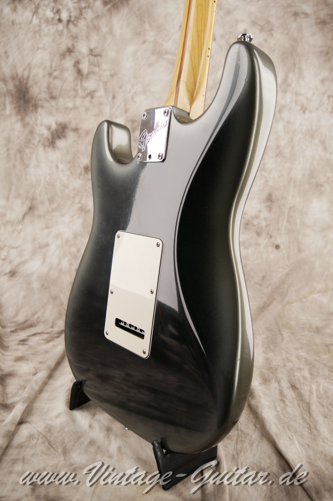img/vintage/5824/Fender_stratocaster_plus_blackpearlburst_USA_1991012.JPG