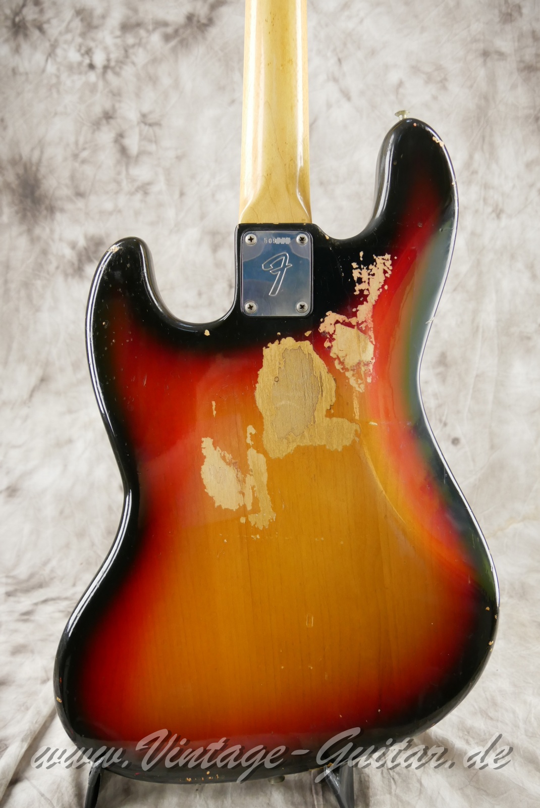 img/vintage/5838/Fender_jazz_bass_1974_sunburst_usa-008.JPG