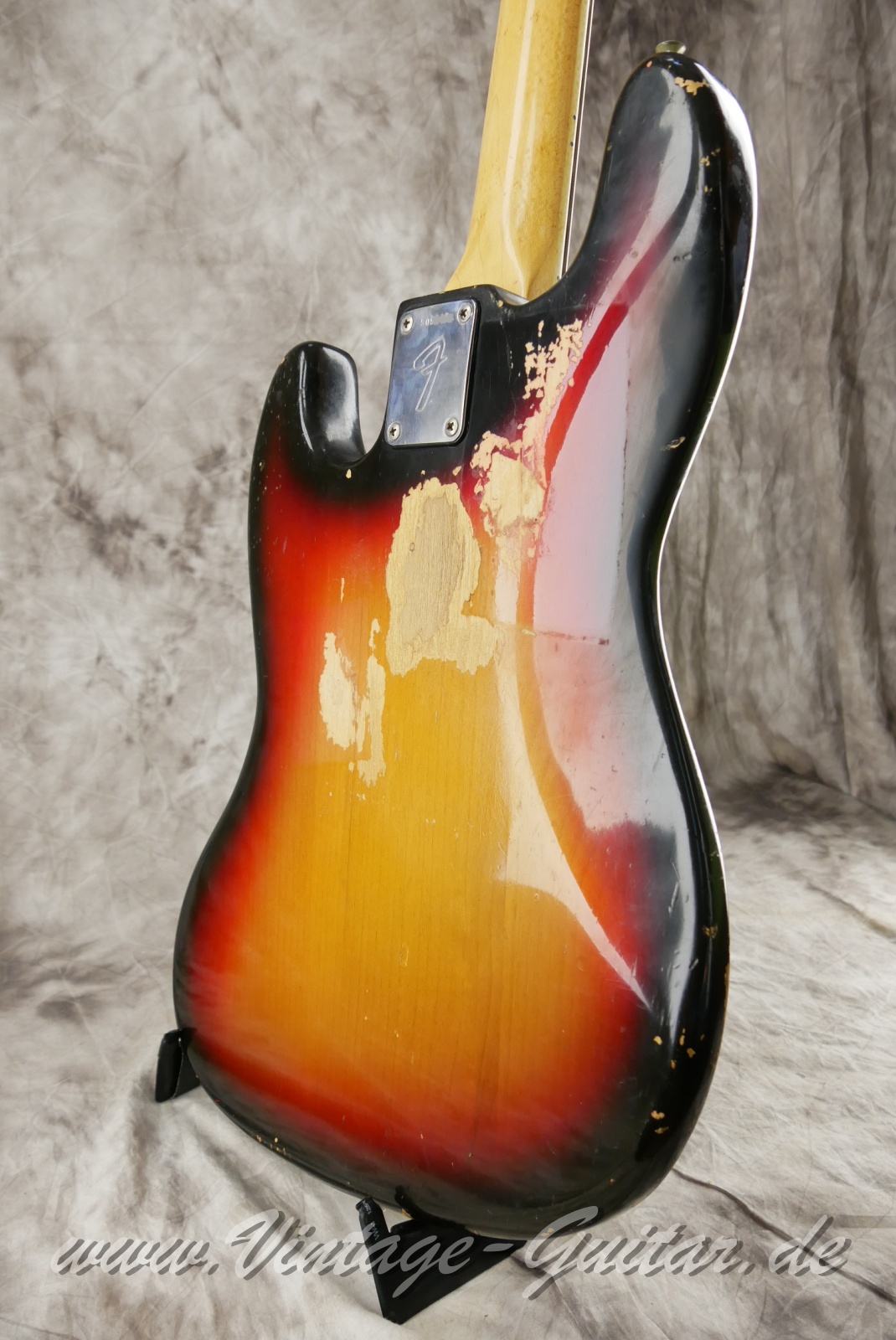 img/vintage/5838/Fender_jazz_bass_1974_sunburst_usa-012.JPG
