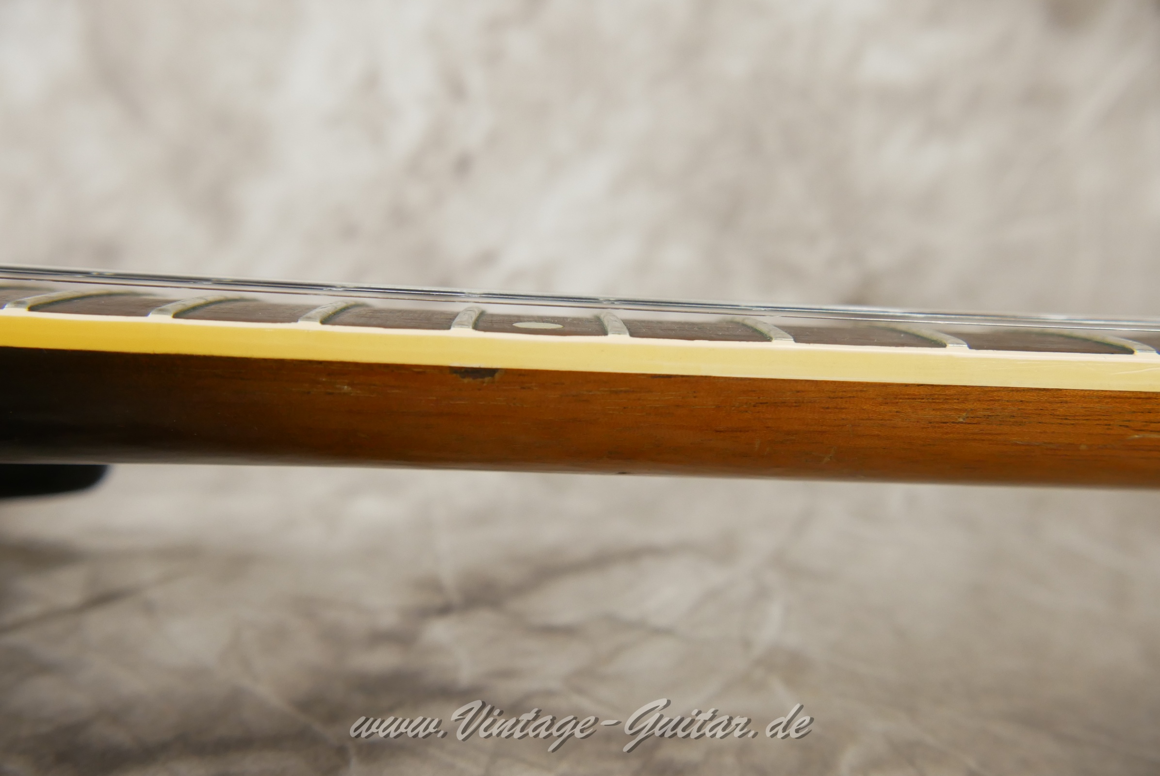 img/vintage/5840/Gibson_Les_Paul_Special_USA_1960_Sunburst-014.JPG
