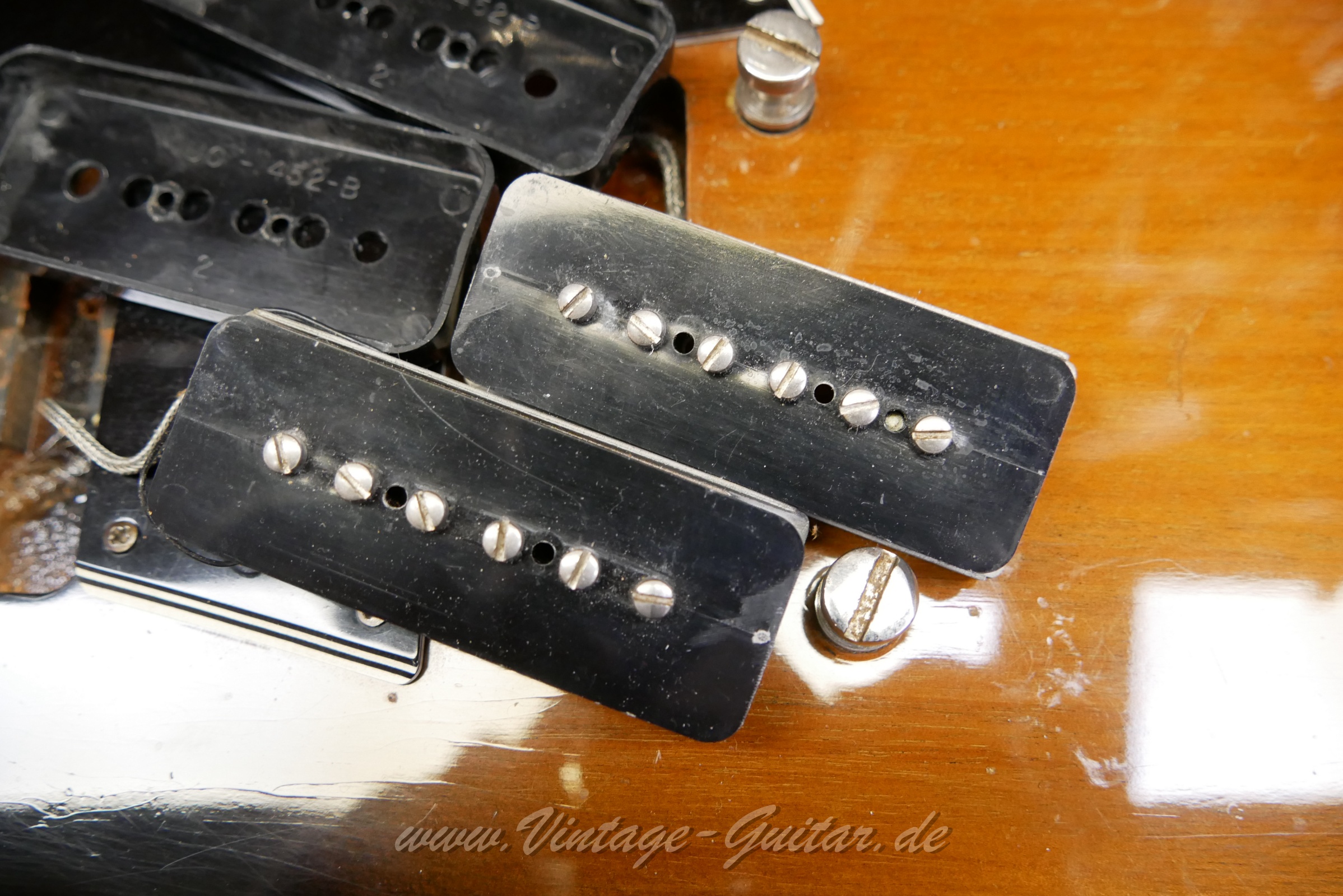 img/vintage/5840/Gibson_Les_Paul_Special_USA_1960_Sunburst-027014.JPG