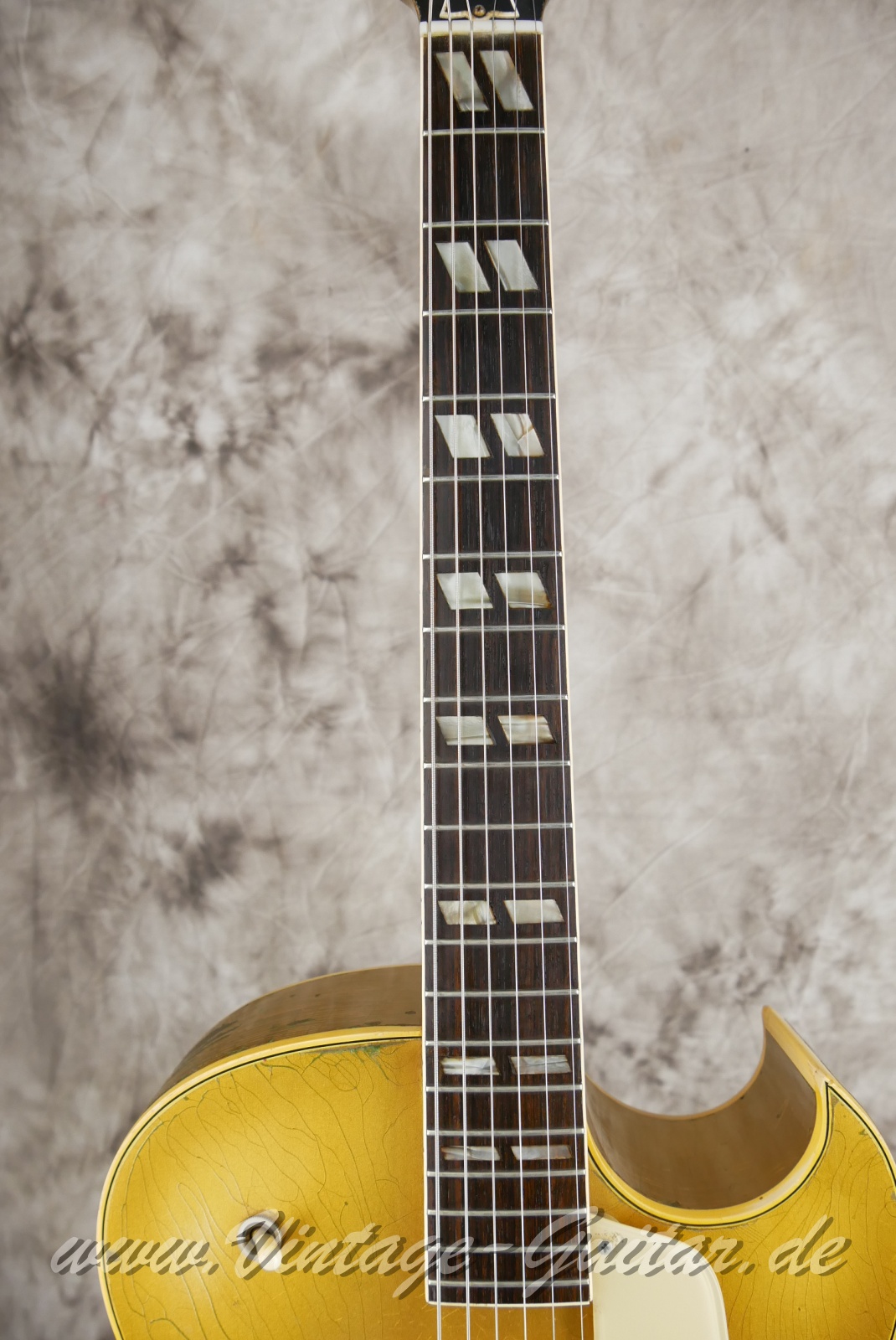 img/vintage/5851/Gibso_ES_295_Goldtop_all_gold_1956005.JPG