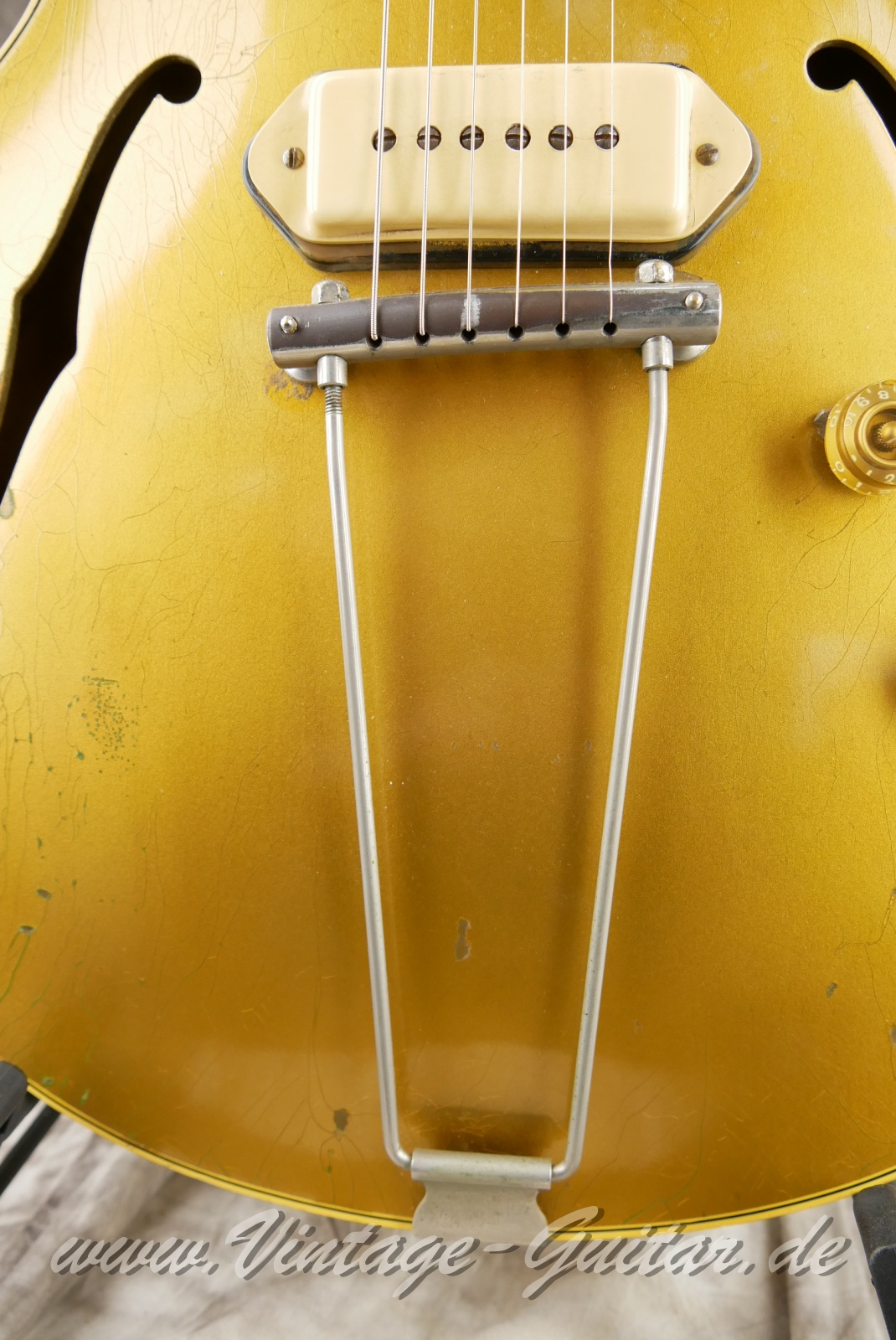 img/vintage/5851/Gibso_ES_295_Goldtop_all_gold_1956013.JPG
