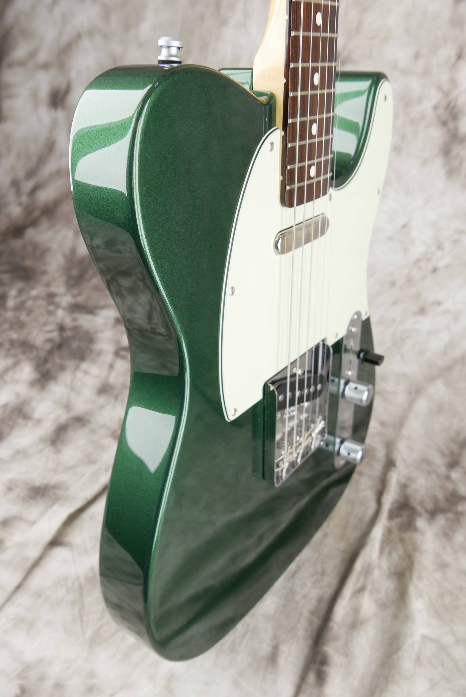 img/vintage/5859/Fender_Telecaster_Traditional_series_limited_edition_sherwood_green_Mexico_2023-009.JPG