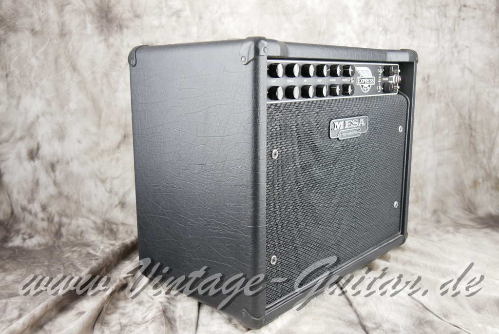 img/vintage/5861/Mesa_Boogie_Express_525_1x10_black_USA_2011003.JPG