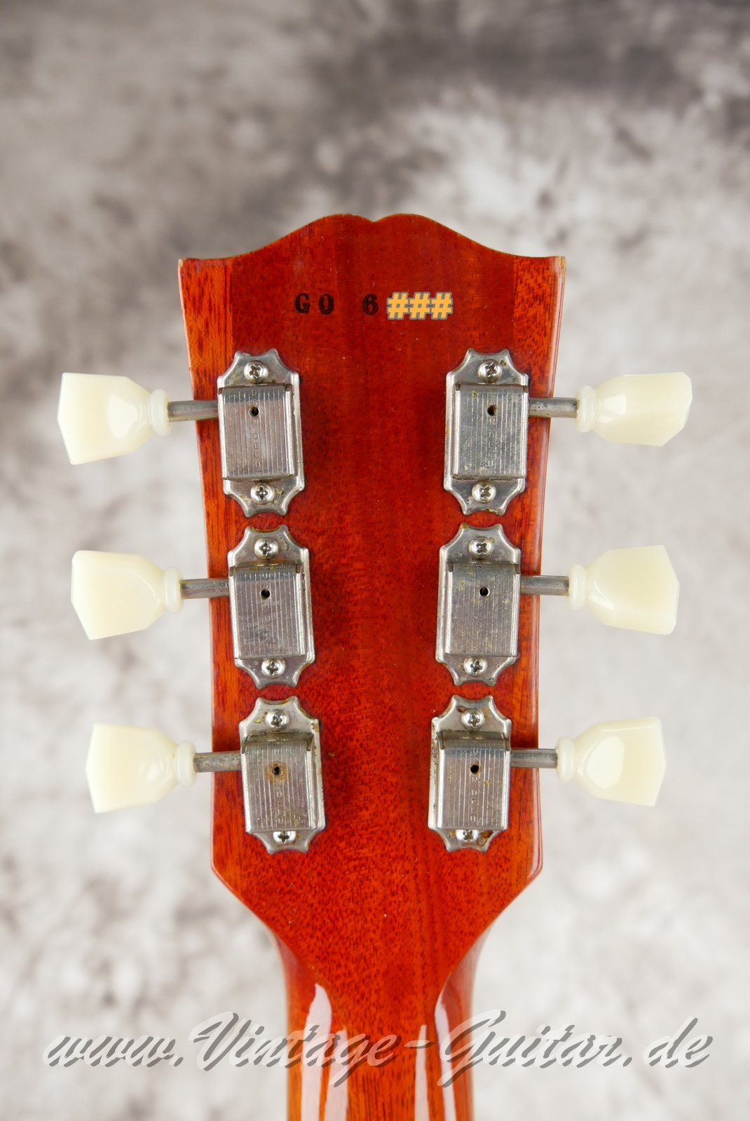 img/vintage/5865/Gibson_Les_Paul_Standard_Custom_shop_Historic_collection-faded_cherry_sunburst_USA_2006-004.JPG