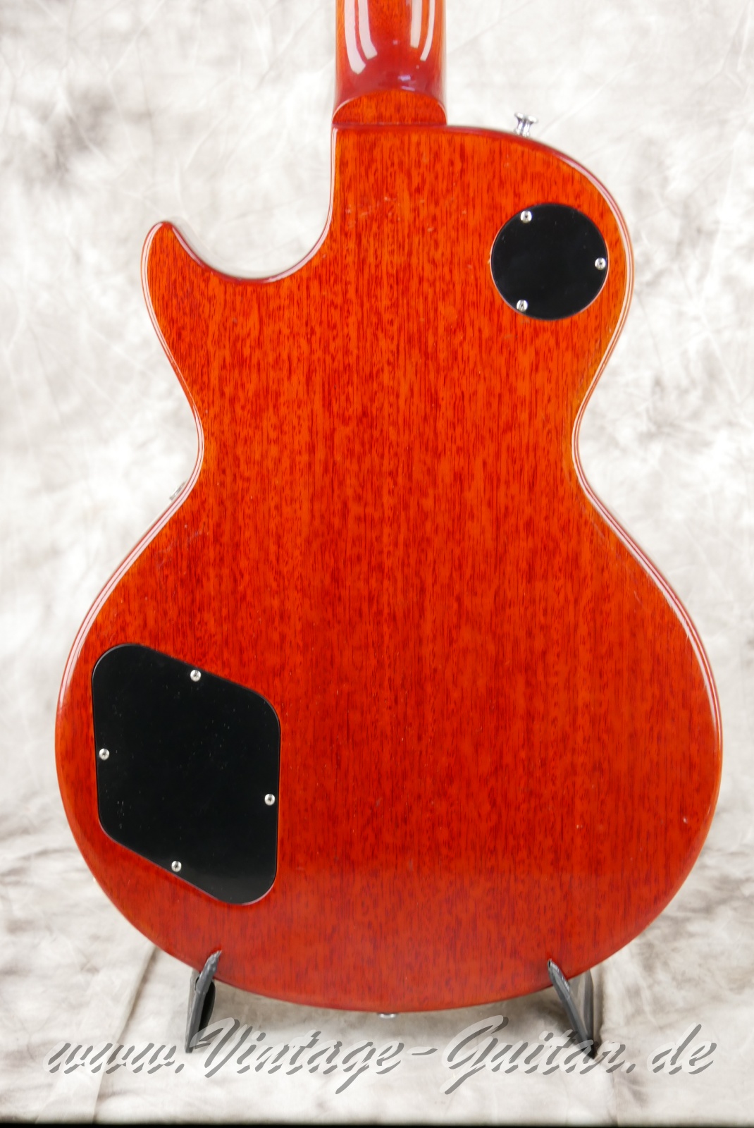 img/vintage/5865/Gibson_Les_Paul_Standard_Custom_shop_Historic_collection-faded_cherry_sunburst_USA_2006-008.JPG