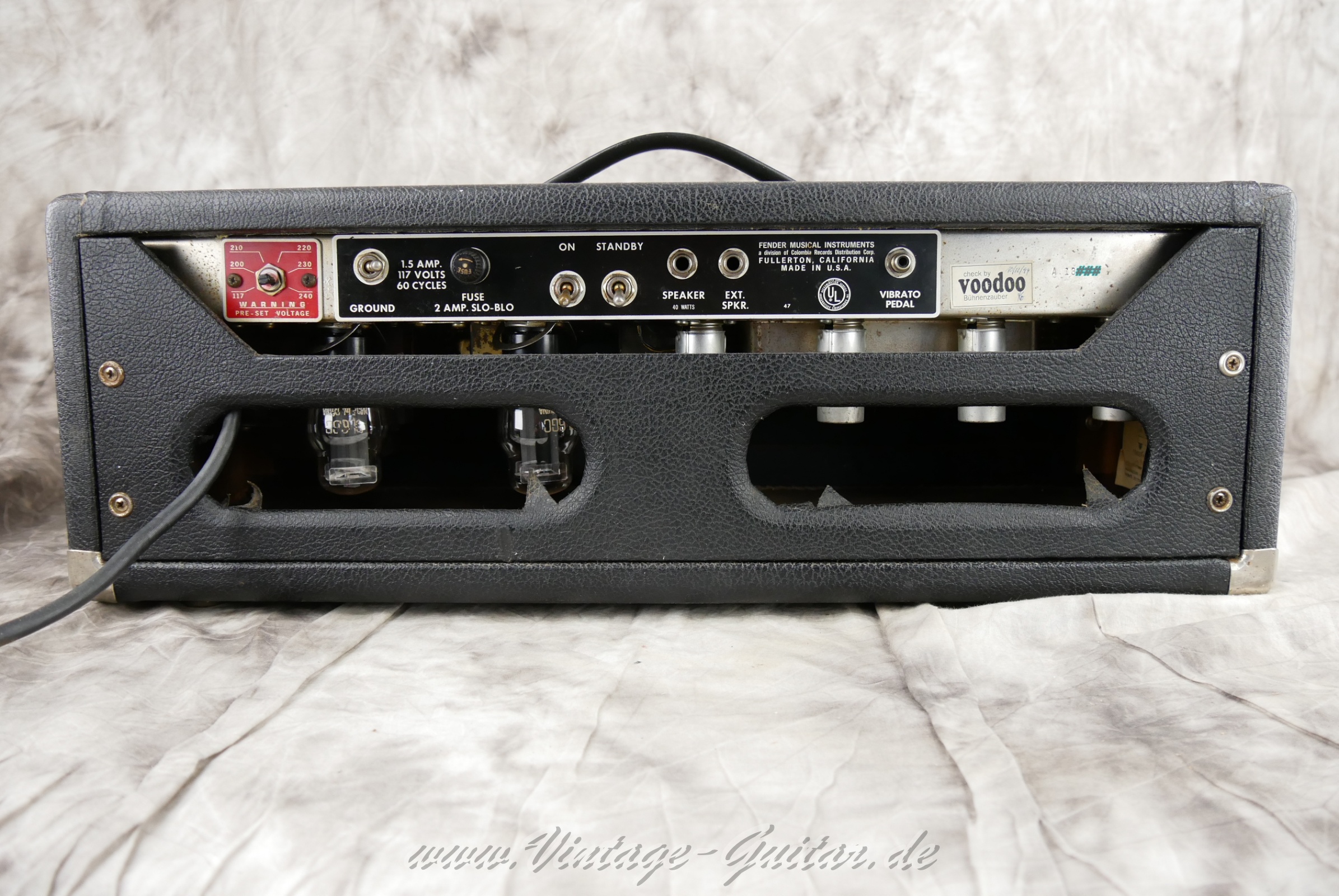 img/vintage/5866/fender_bandmaster_blackface_1965_black_tolex_USA-02.jpg
