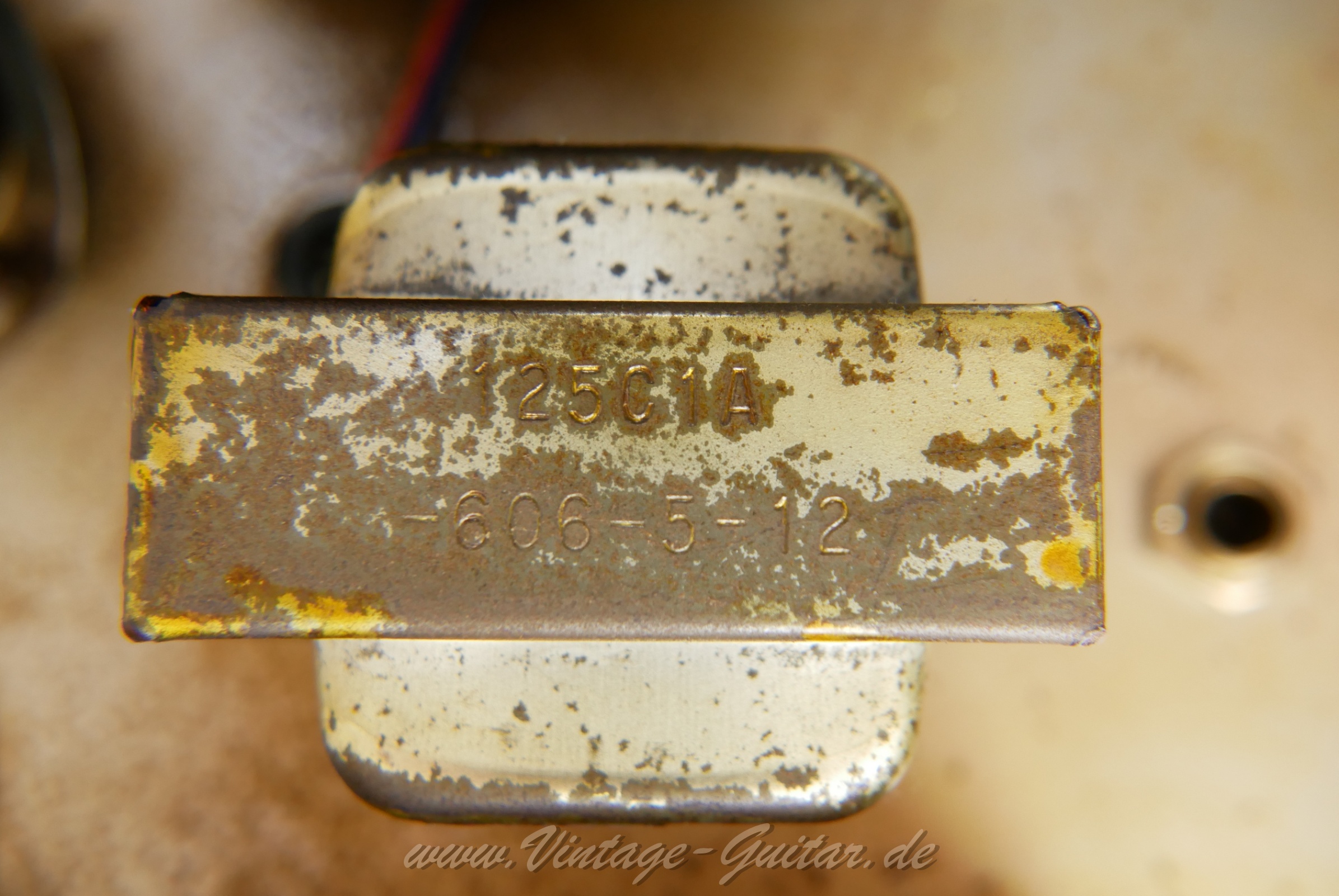 img/vintage/5866/fender_bandmaster_blackface_1965_black_tolex_USA-12.jpg
