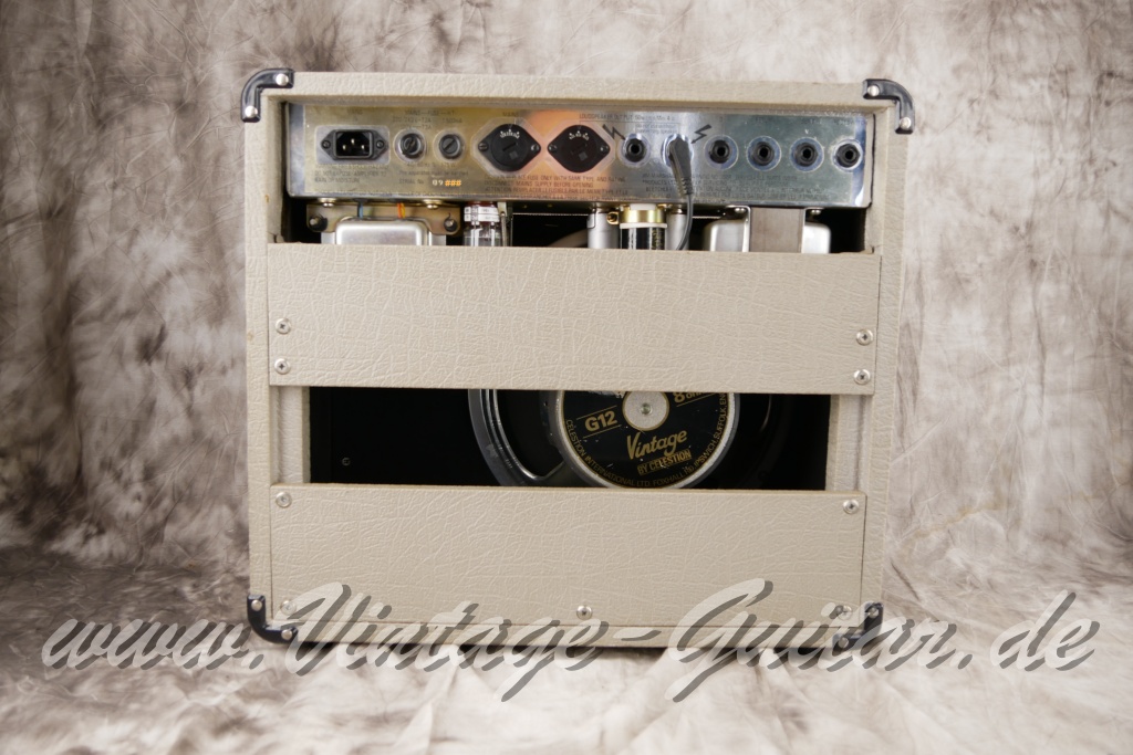 img/vintage/5868/Marshall_2554_1x12_silver_jubilee_series_silver_1988-002.JPG