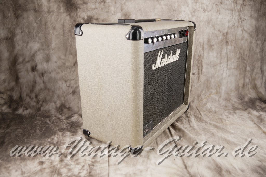 img/vintage/5868/Marshall_2554_1x12_silver_jubilee_series_silver_1988-003.JPG