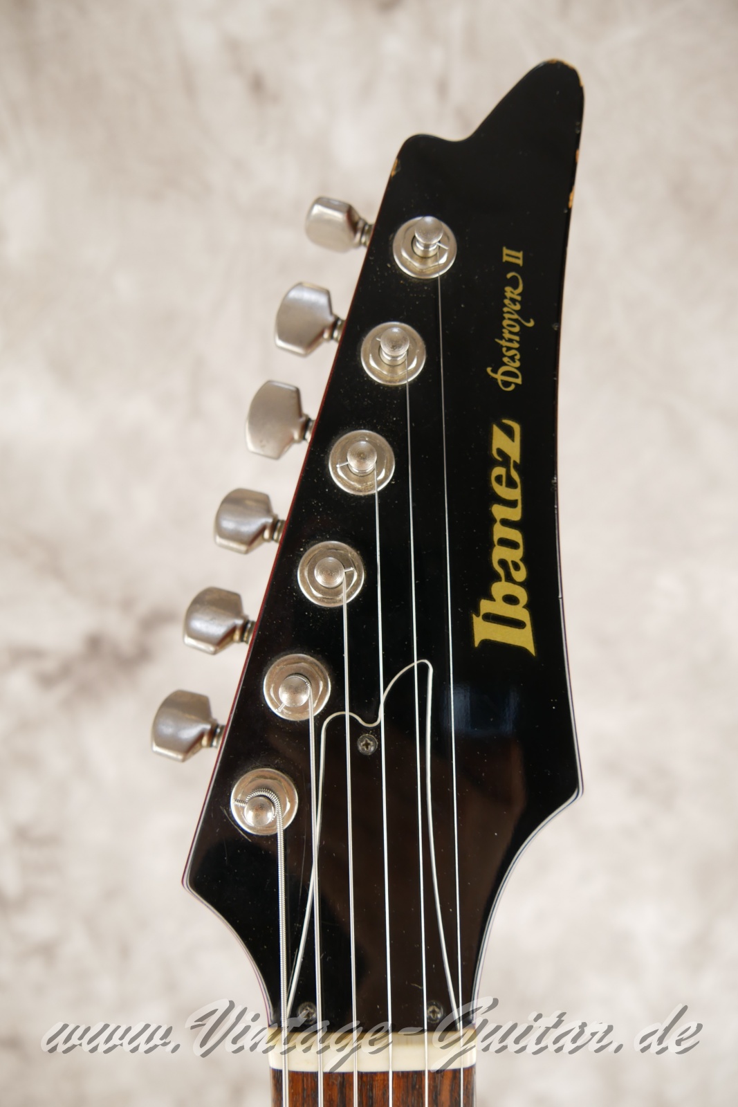 img/vintage/5869/Ibanez_DT50_Destroyer_1982_firered_japan-003.JPG