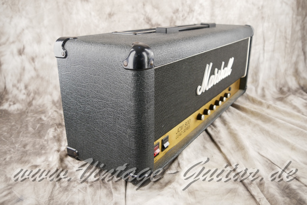 Marshall_JCM_800_2203_Mk2_Master_Model_100W_Lead_black_GB_1983-003.JPG