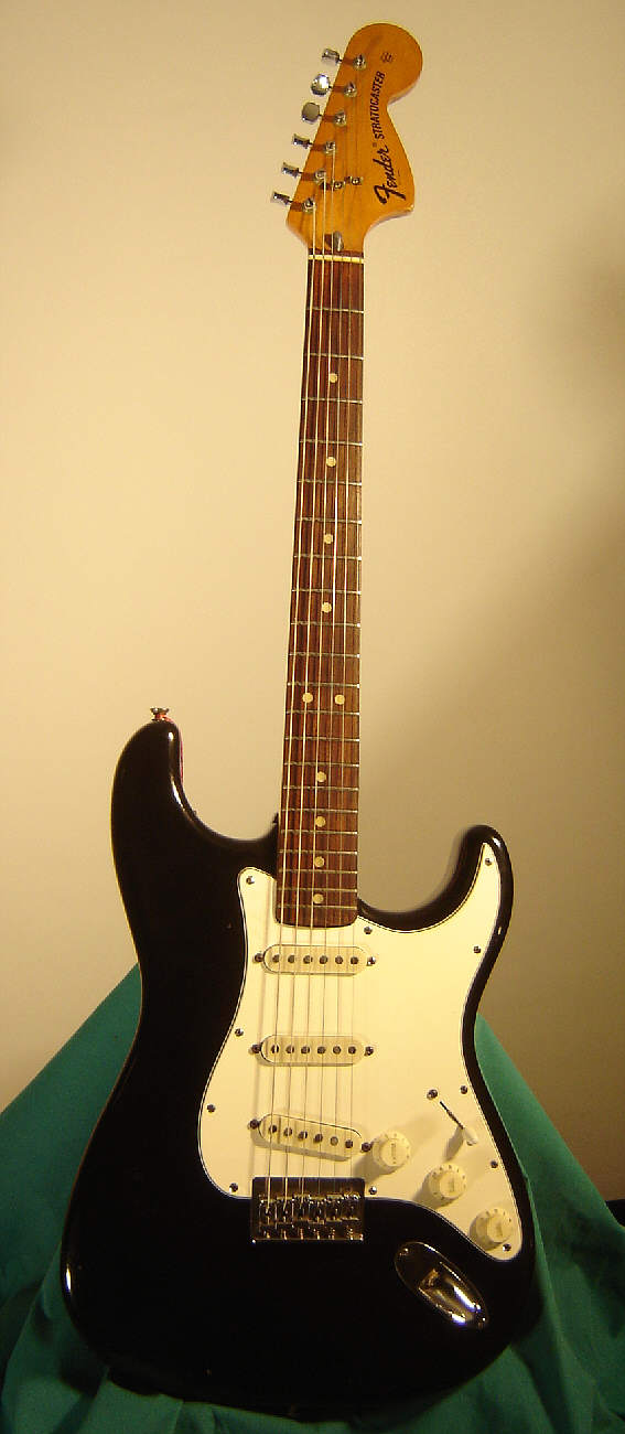 Fender-Strat-1974-black-ref.jpg