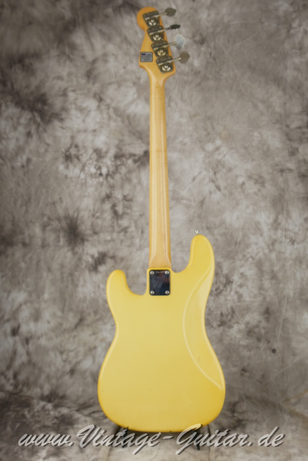 Fender-Precision-Bass-fretless-1972-olympic-white-002.JPG