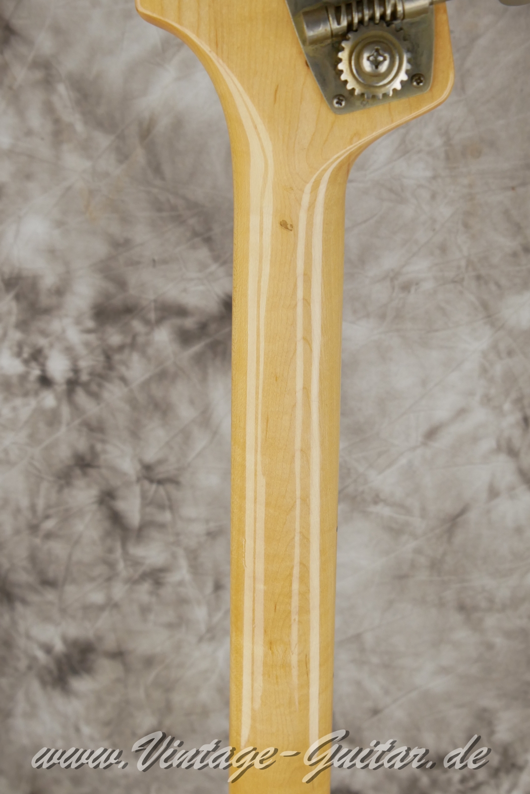 Fender-Precision-Bass-fretless-1972-olympic-white-008.JPG