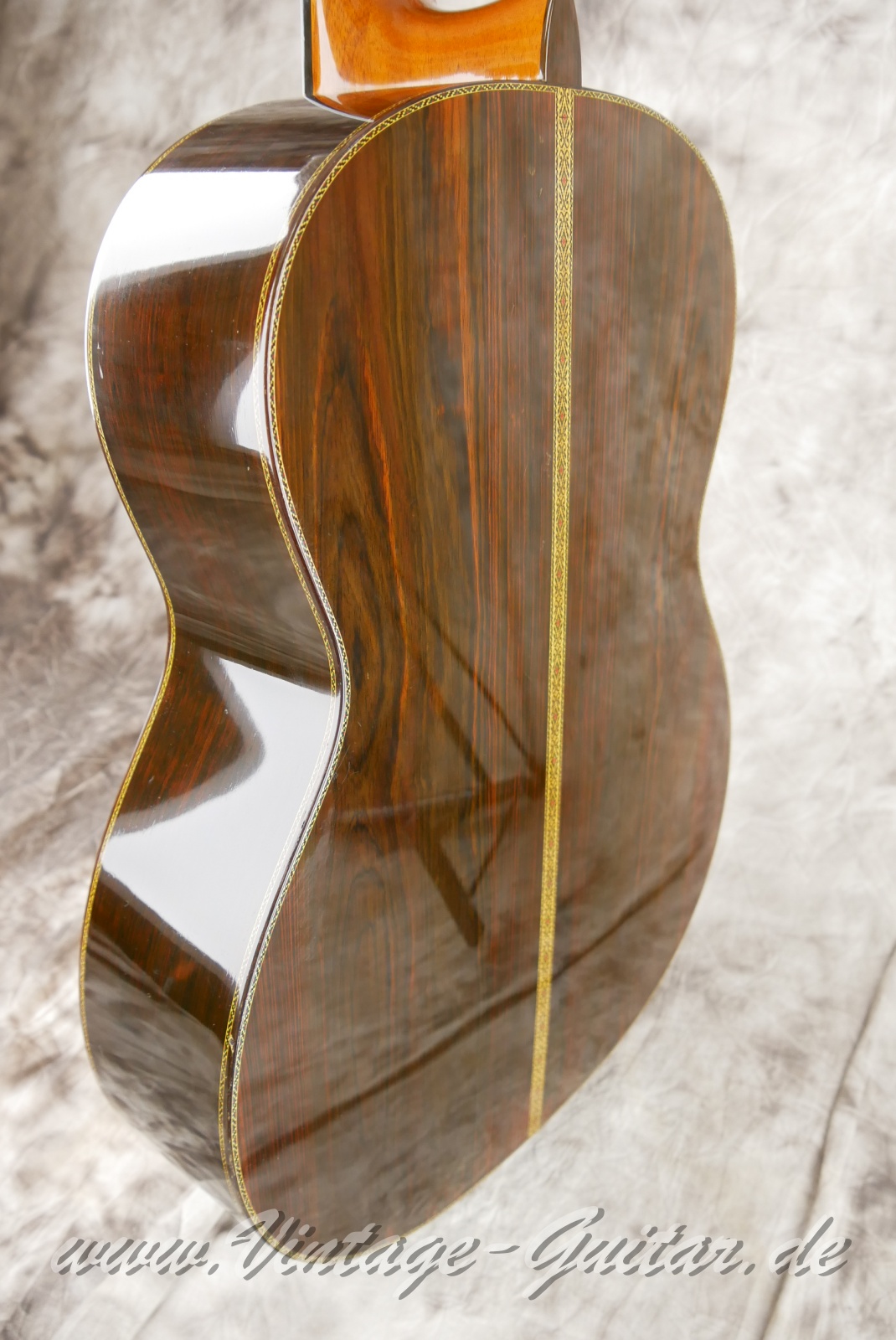 Masaru_Kohno_Special_Brazilian_rosewood_body_Japan_1982-011.JPG