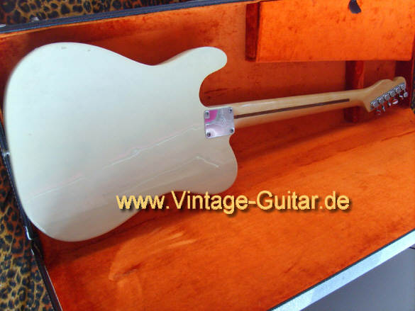 Fender-Telecaster-1969-blonde-Bigsby-c.jpg