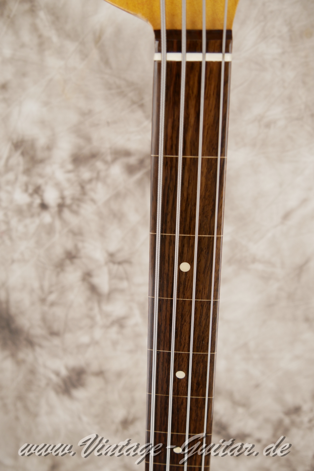 Fender-Jazz-Bass-Jaco-Pastorius-Custom-Shop-Signature-007.JPG