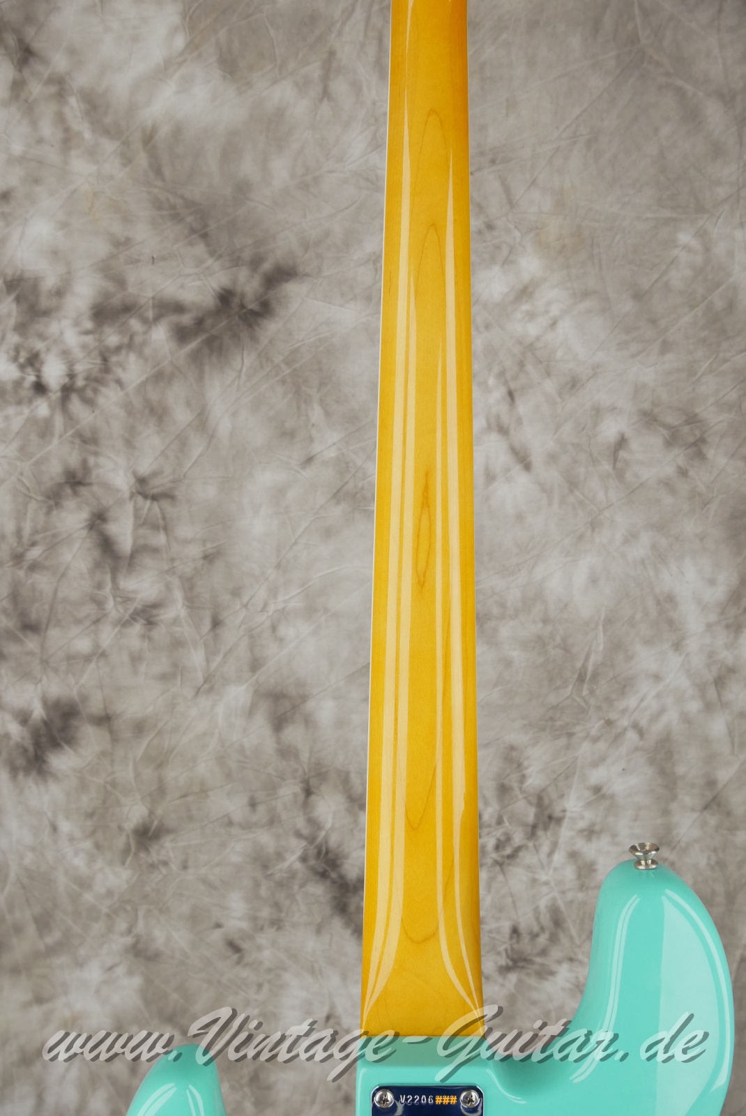 Fender_Jazz_Bass_American_Vintage_2_surf_green_USA_2022-006.JPG