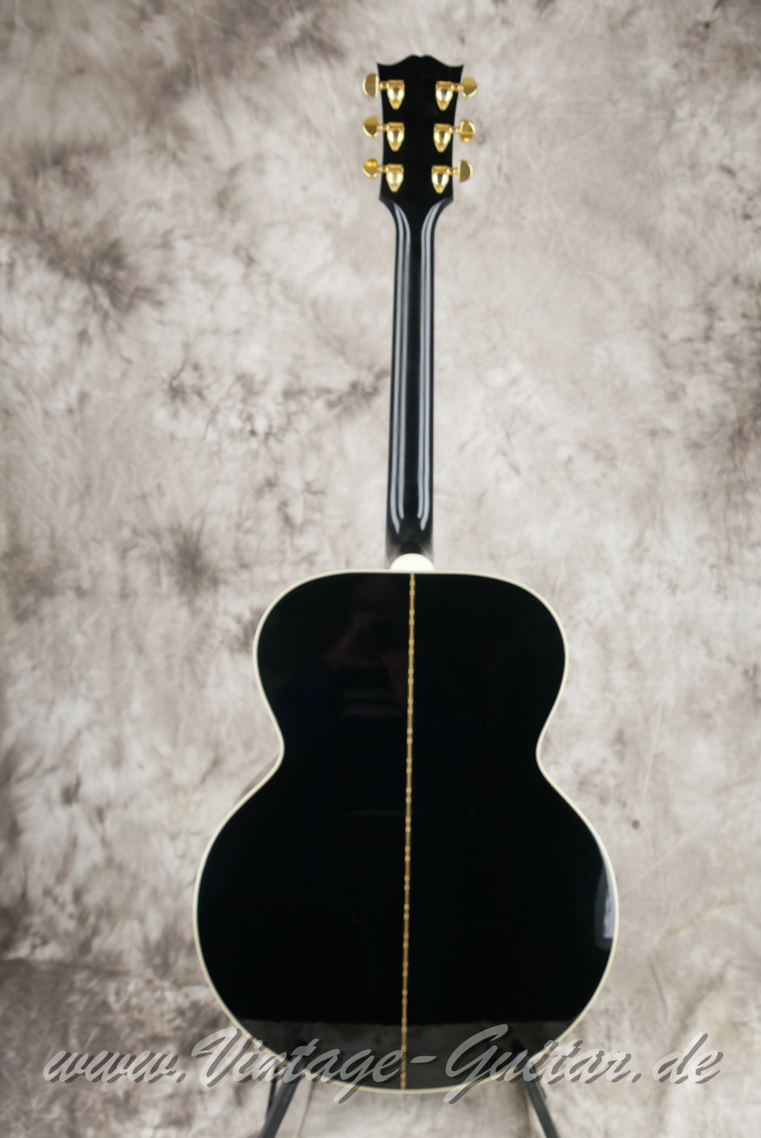 img/vintage/5911/Gibson_SJ_200_Black_Limited_Edition_2012-002.JPG