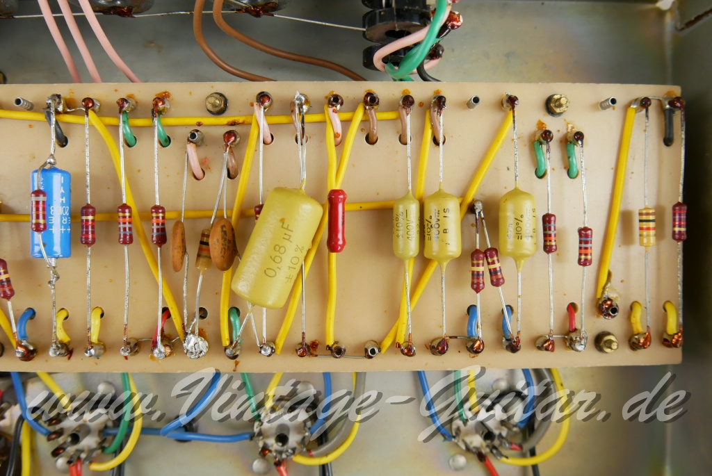 img/vintage/5913/Marshall_Artiste_2068_100W_Great_Britain_1972-020.JPG
