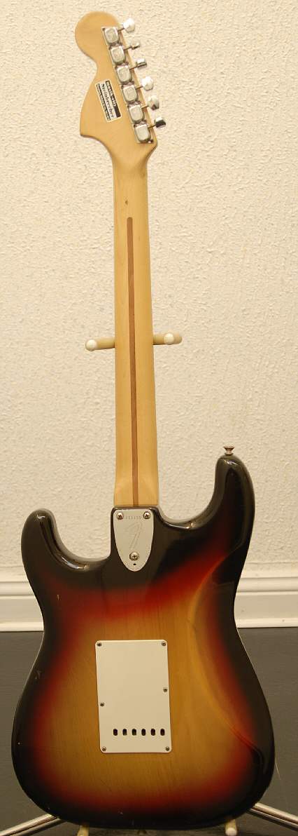 Fender-Stratocaster-75-sb-3.jpg