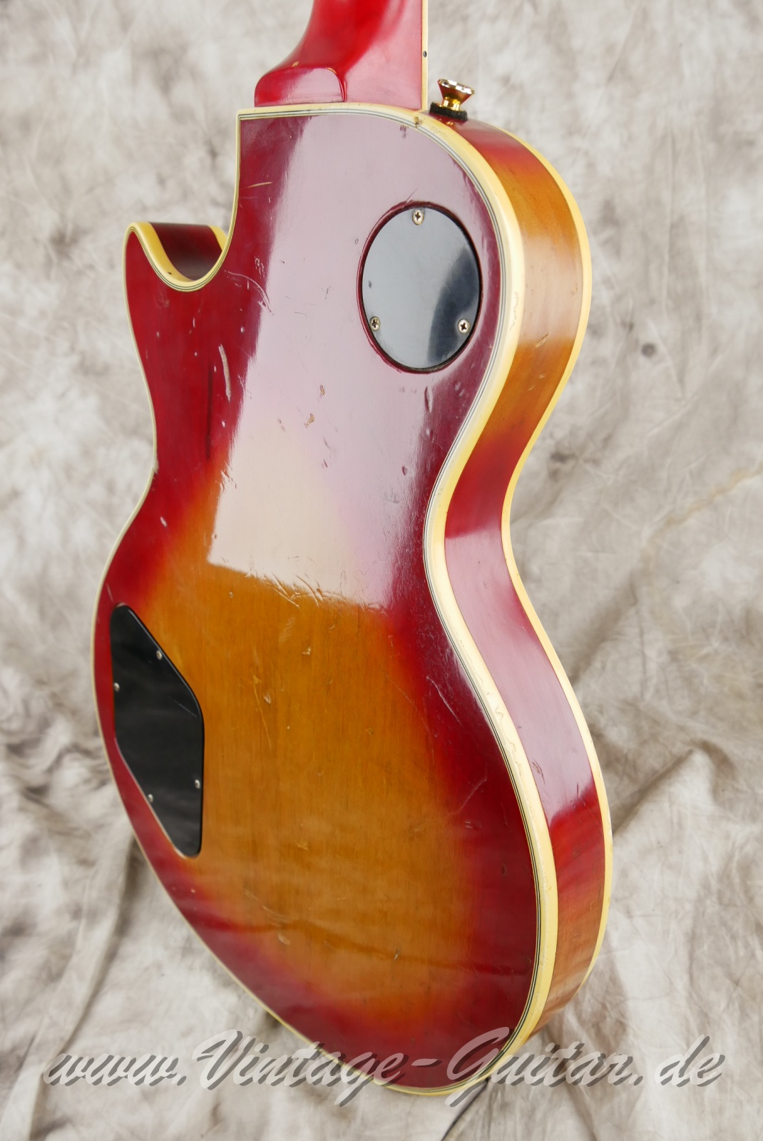 img/vintage/5920/Gibson_Les_Paul_Custom_cherry_sunburst_USA_1978-014.JPG
