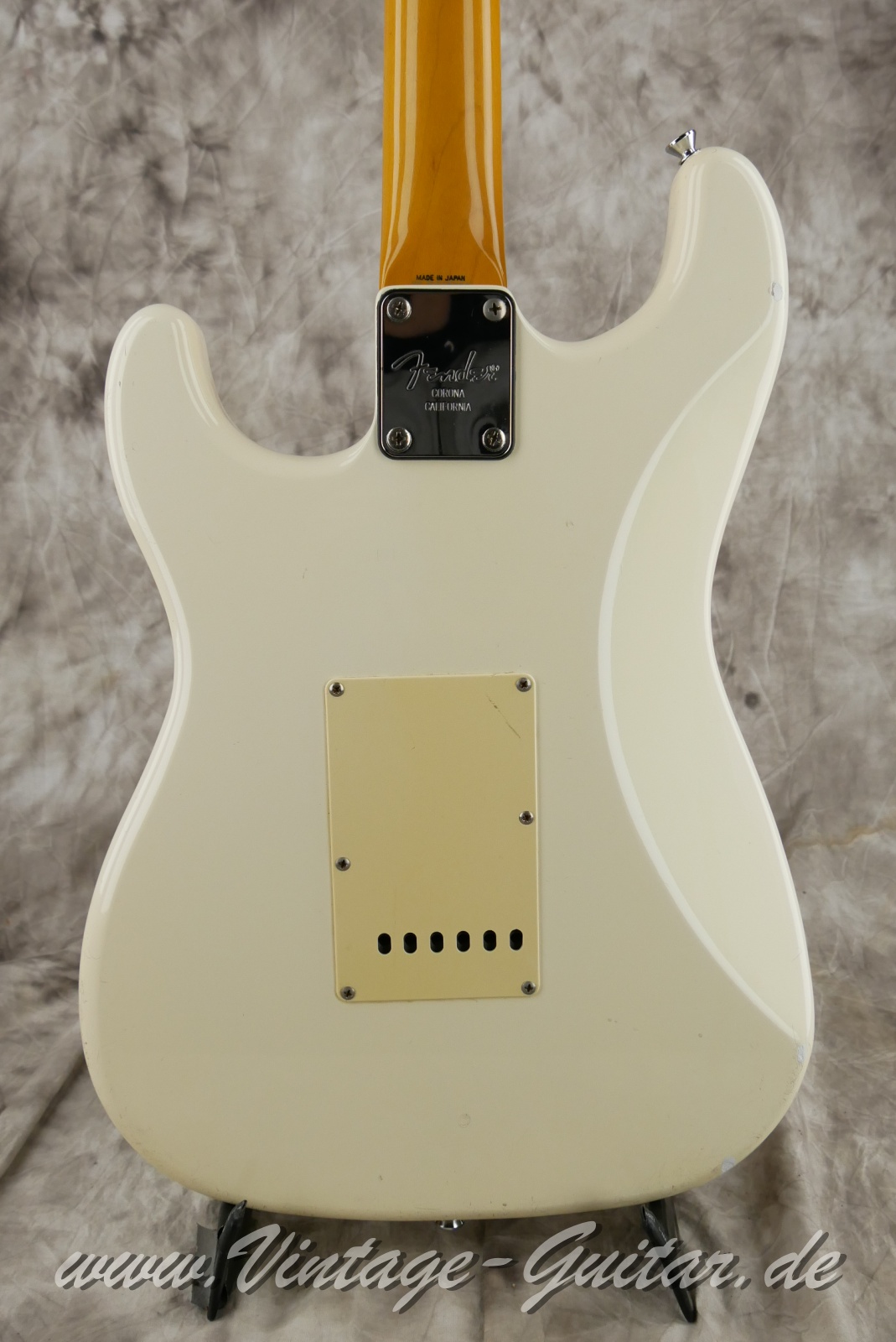 fender_stratocaster_mij_1990_olympicwhite_japan-008.JPG