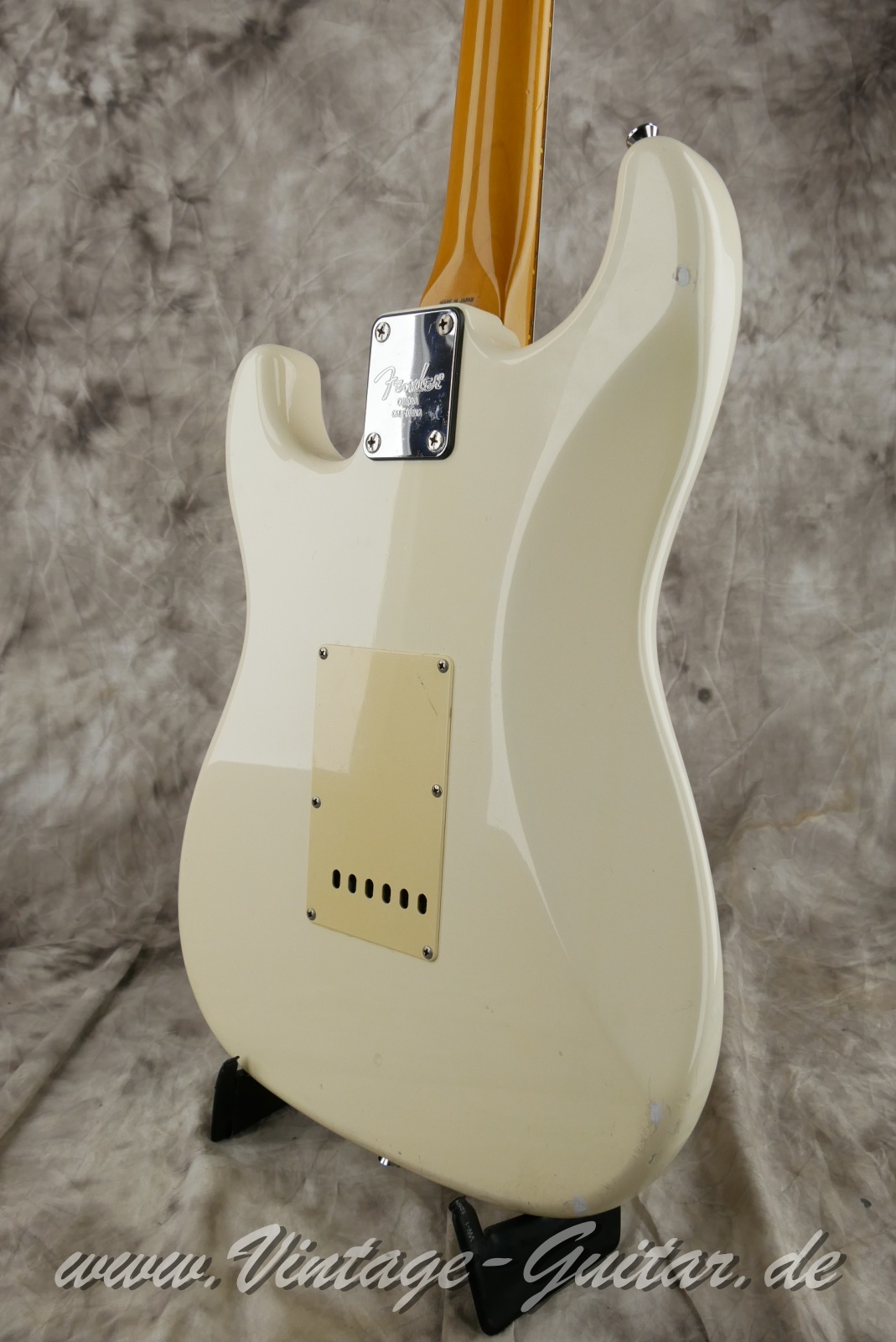 fender_stratocaster_mij_1990_olympicwhite_japan-012.JPG