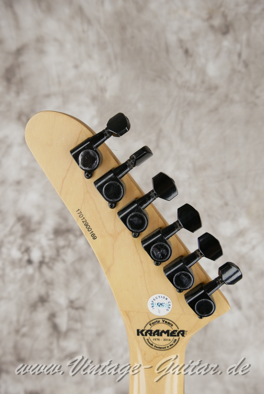 Kramer_Baretta_Special_Asia_black_2016--004.JPG