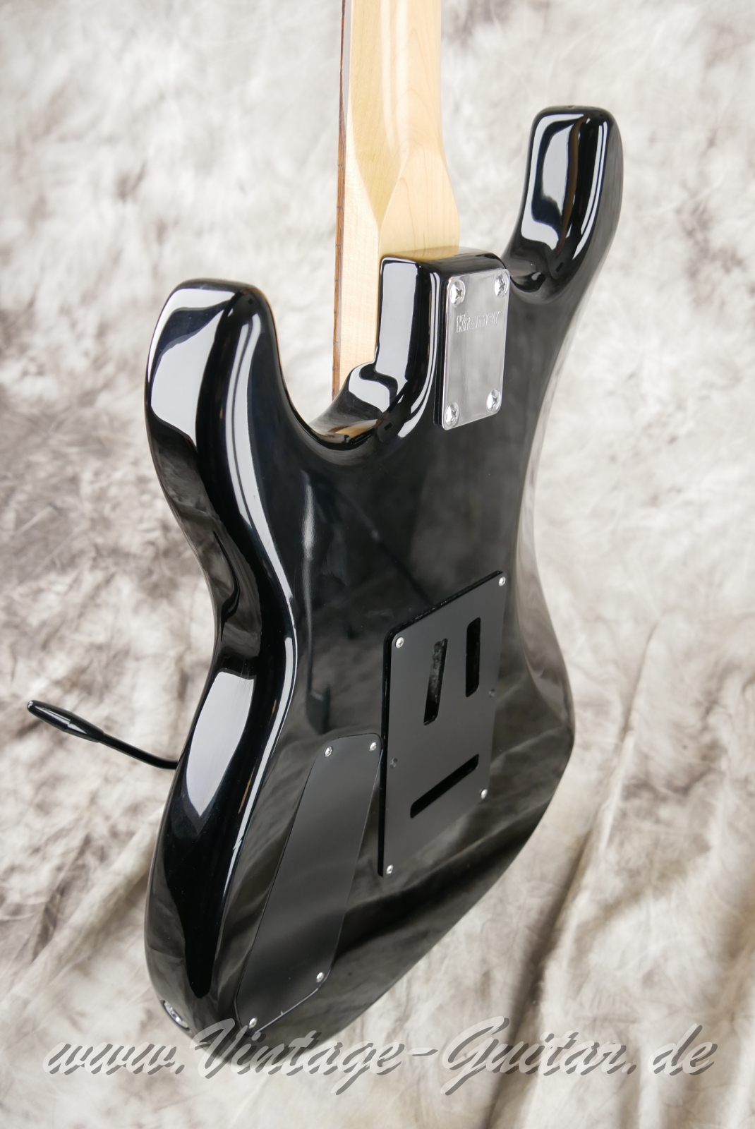 Kramer_Baretta_Special_Asia_black_2016--011.JPG