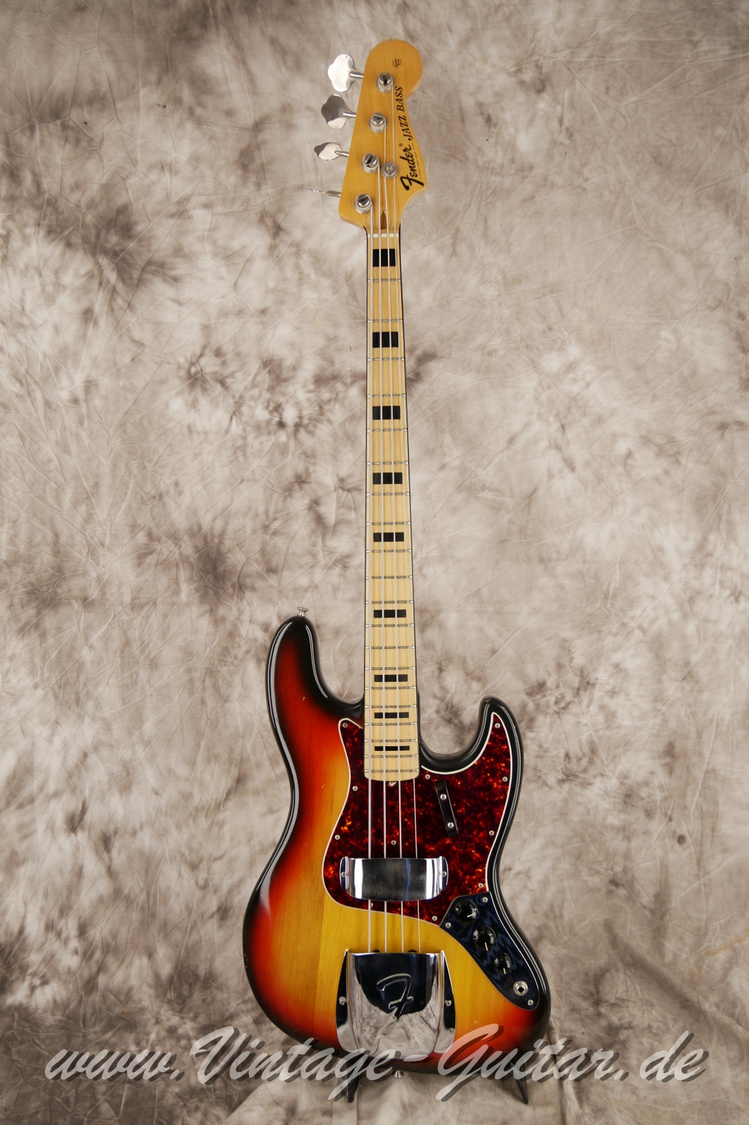 Fender-Jazz-Bass-1972-sunburst-001.JPG