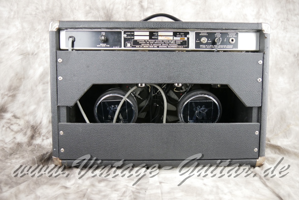 MusicMan-210_RD_One_Hundred_black_USA_1980-002.JPG