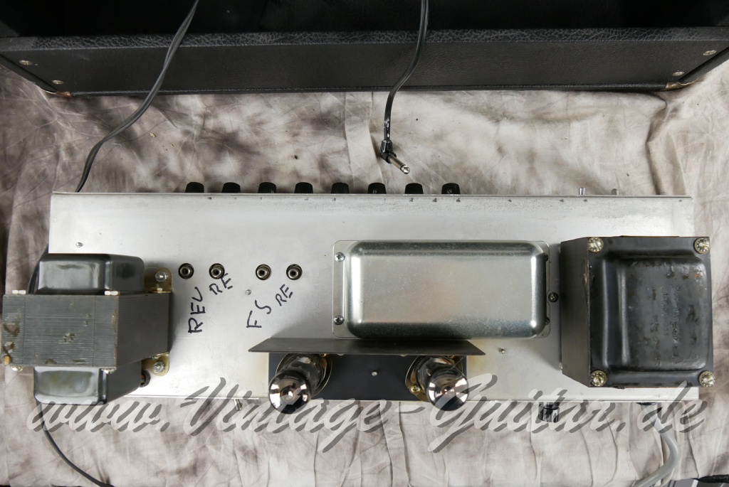 MusicMan-210_RD_One_Hundred_black_USA_1980-024.JPG
